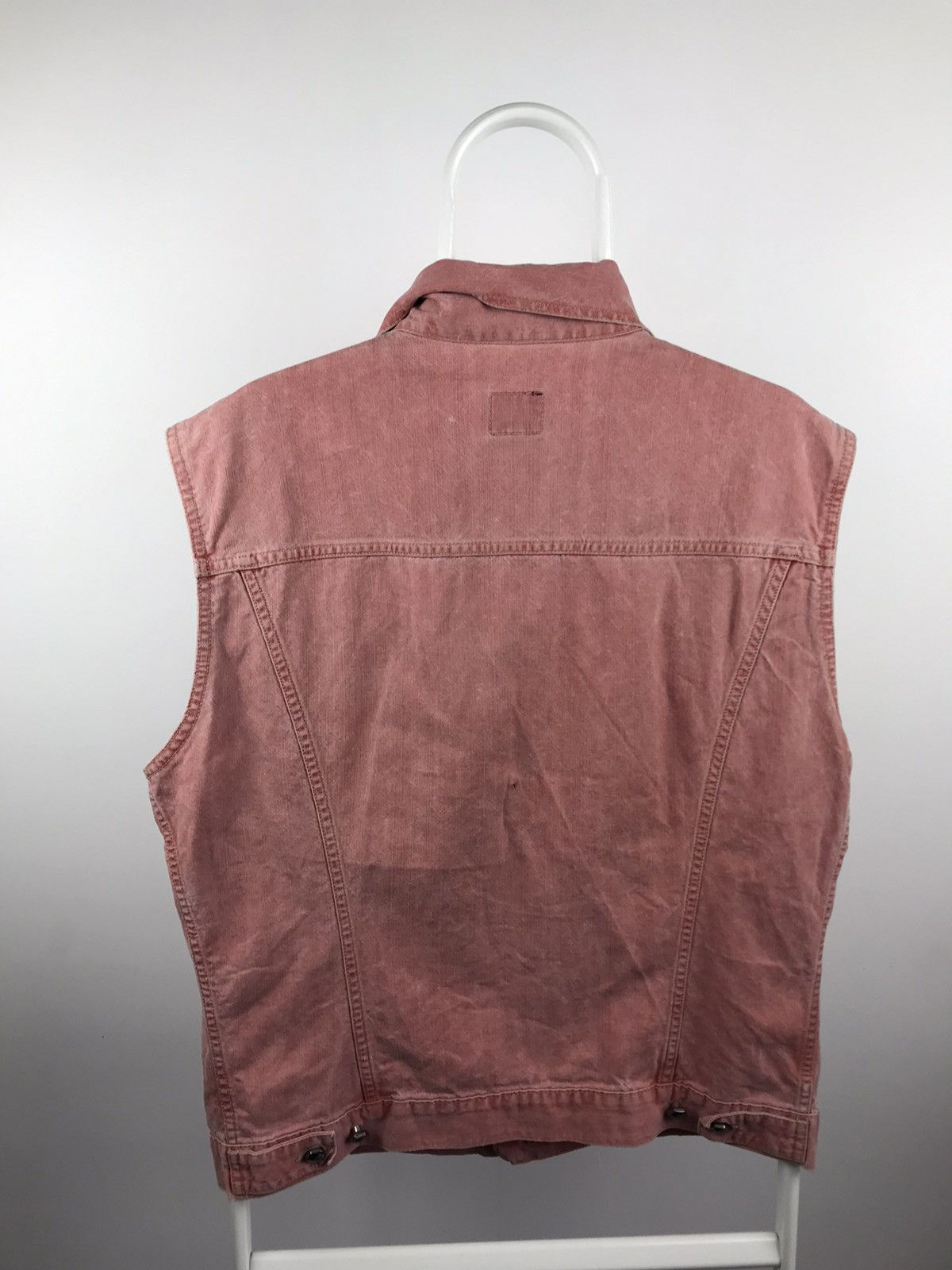 Vintage Rare Vintage Versace Jeans Couture Pink Distressed Fade Vest Size US L / EU 52-54 / 3 - 7 Thumbnail