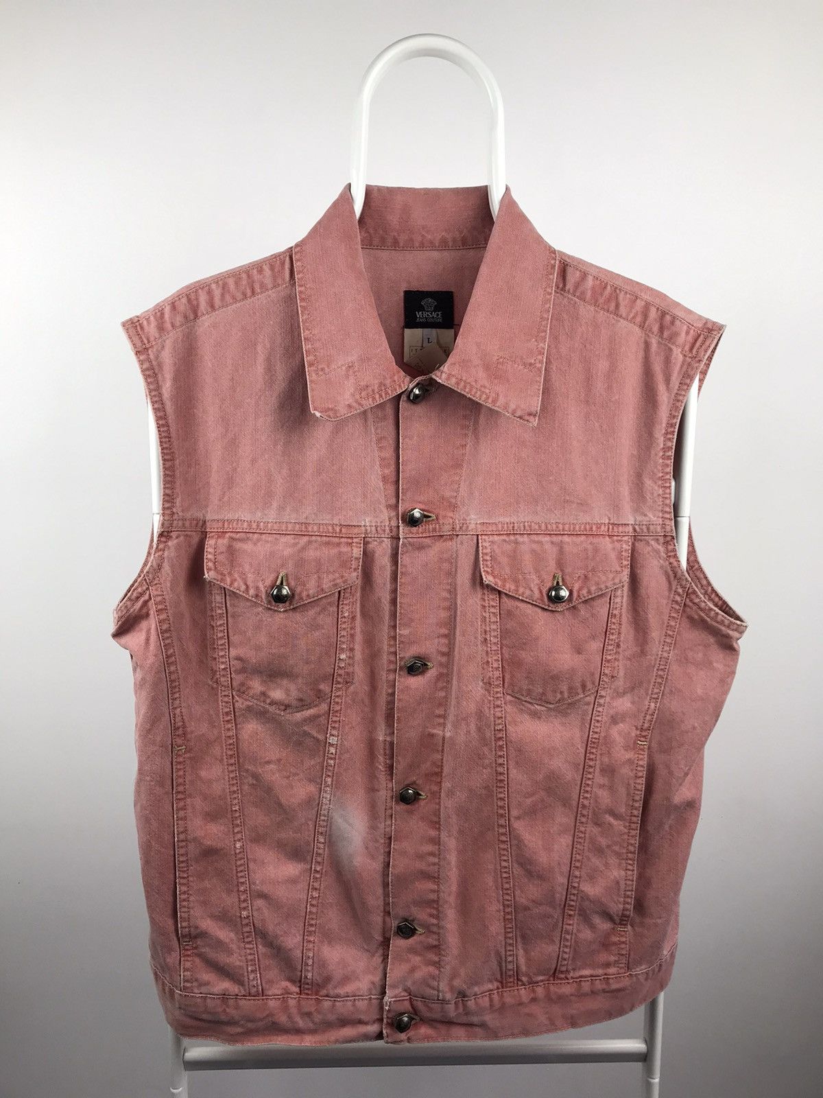 Vintage Rare Vintage Versace Jeans Couture Pink Distressed Fade Vest Size US L / EU 52-54 / 3 - 1 Thumbnail