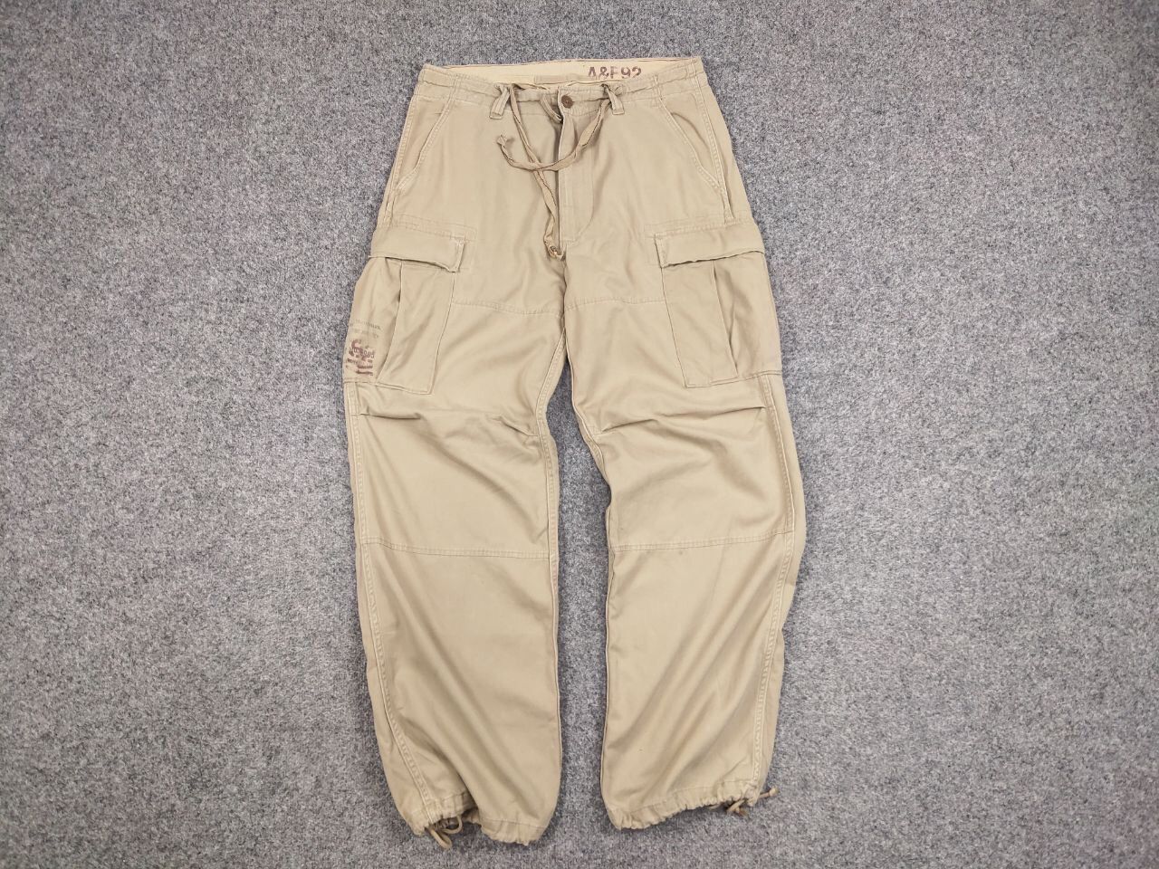 Japanese Brand Vintage 90's Japanese Baggy cargo Beige cotton Pants Hype Size US 34 / EU 50 - 14 Thumbnail