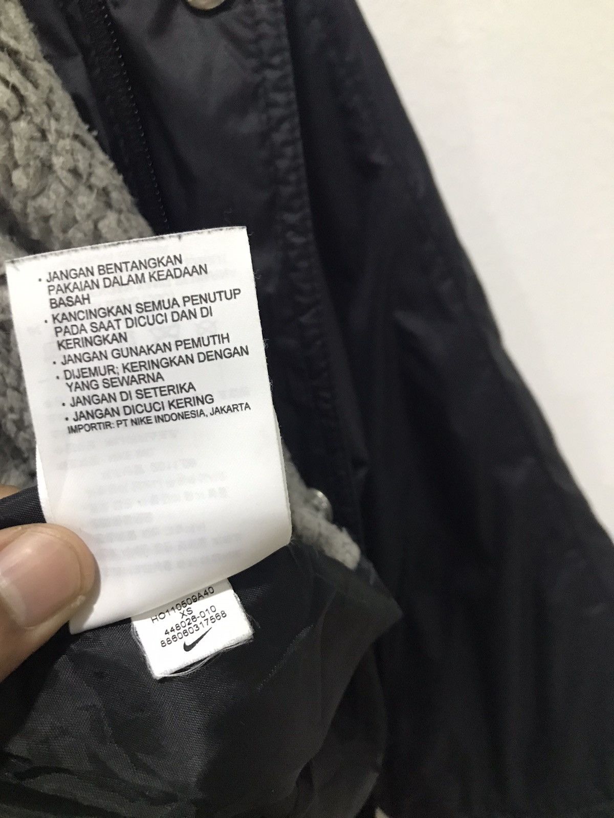 Nike Nike windbreaker big swoosh Raincoats jacket Size US M / EU 48-50 / 2 - 24 Thumbnail