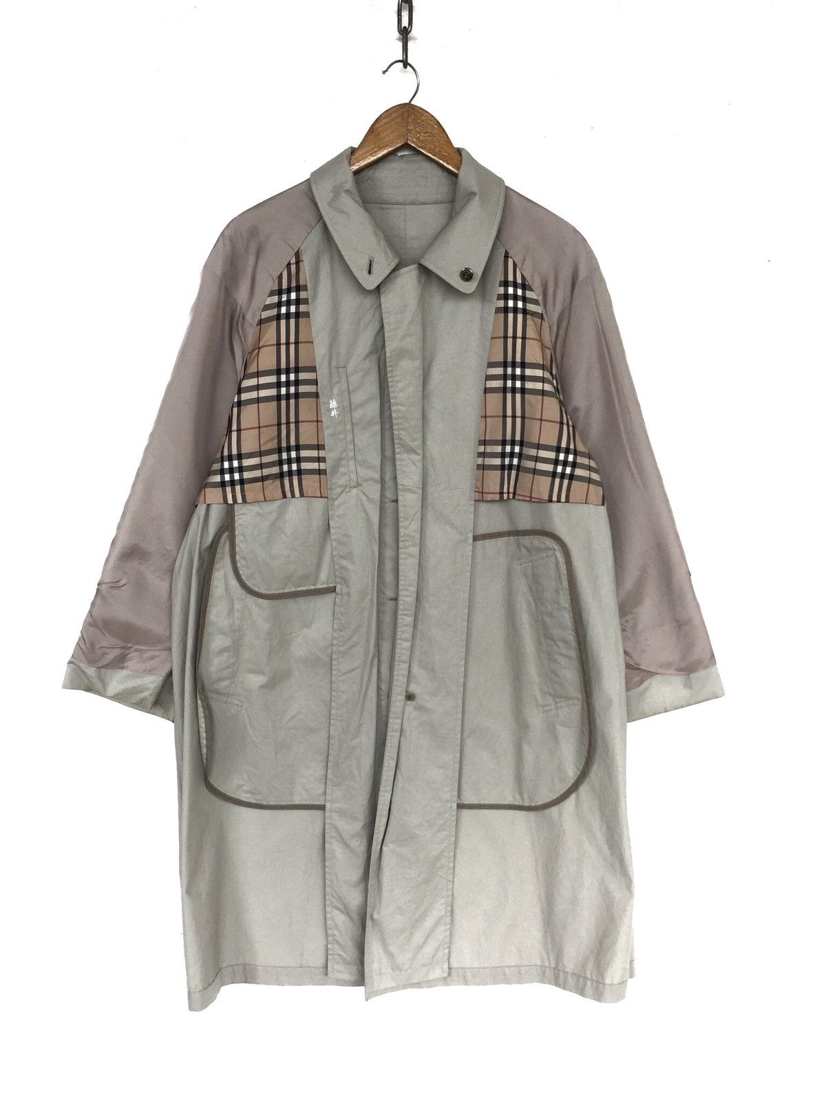 Burberry OG Burberry Nova Check Runway Oversize Trench Coat Size US L / EU 52-54 / 3 - 5 Thumbnail