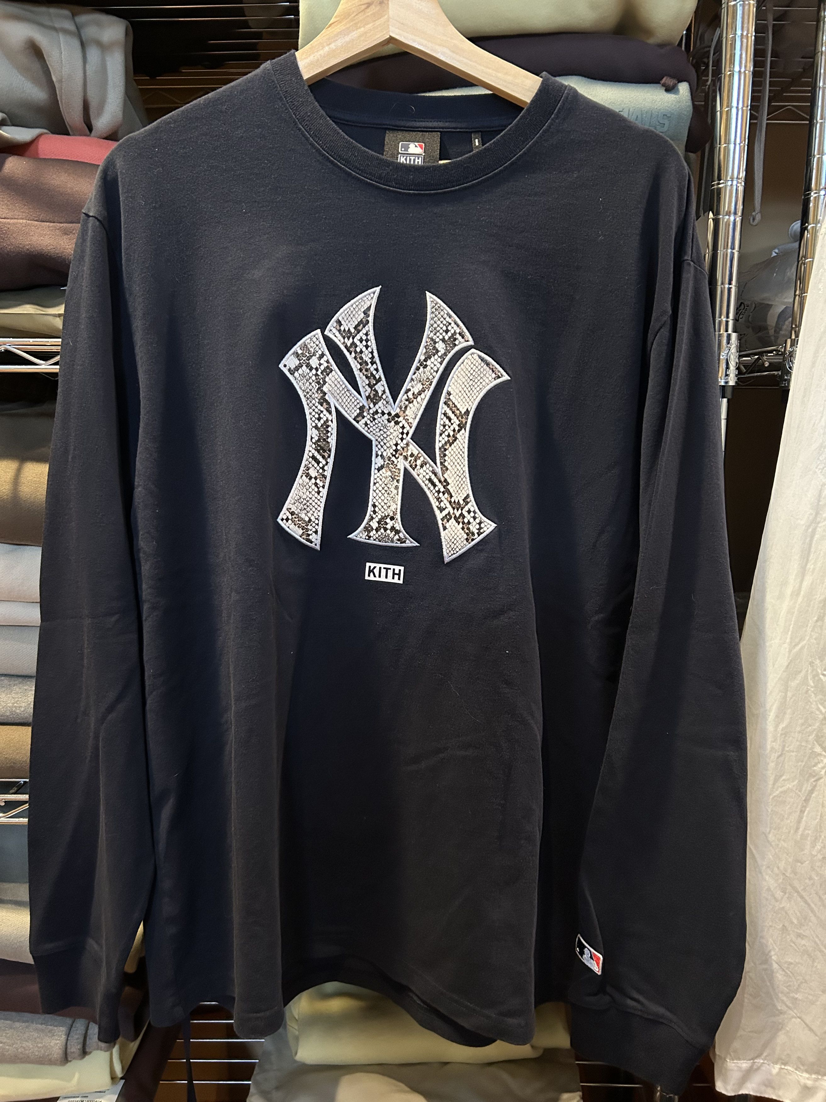 Kith × MLB × New York Yankees Kith snake skin yankee logo l