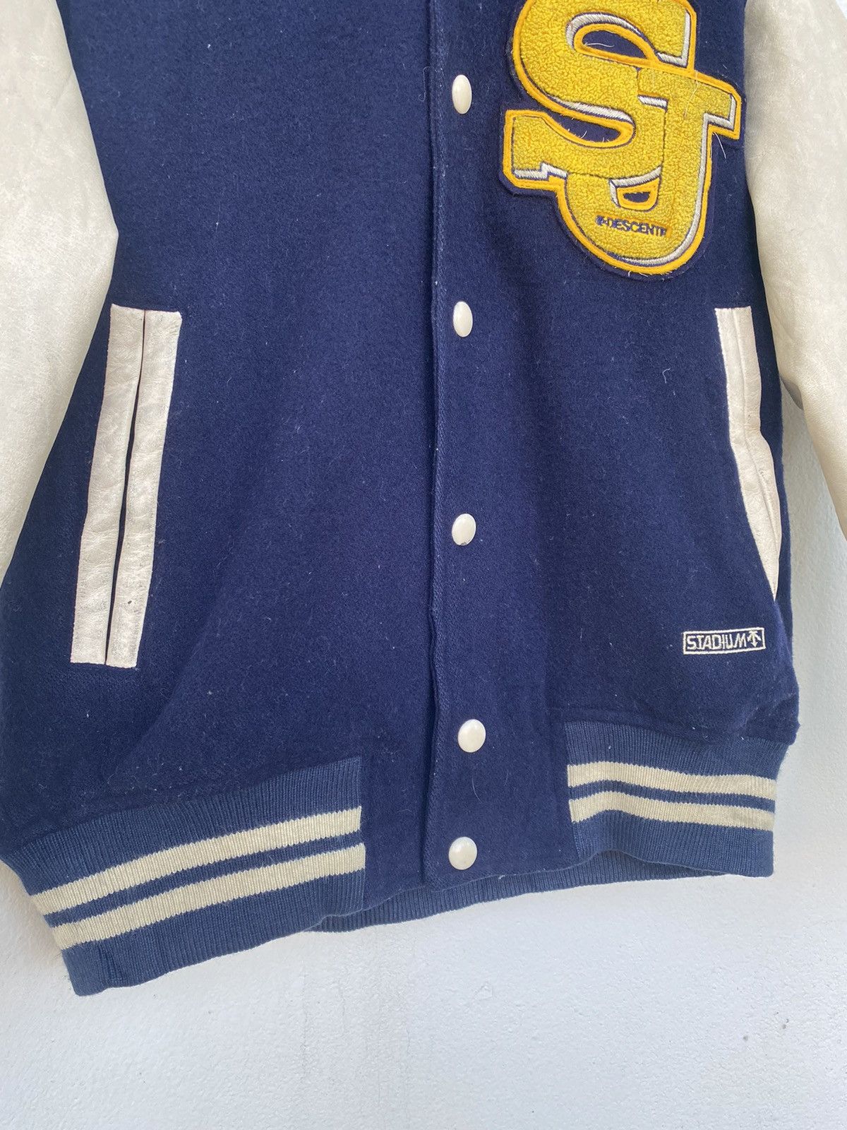 Descente × Vintage 🔥 Vintage Decente Varsity Leather Jacket Size US S / EU 44-46 / 1 - 4 Thumbnail