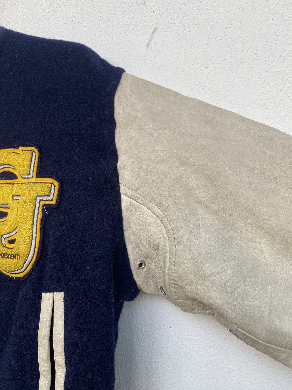 Descente × Vintage 🔥 Vintage Decente Varsity Leather Jacket Size US S / EU 44-46 / 1 - 5 Thumbnail
