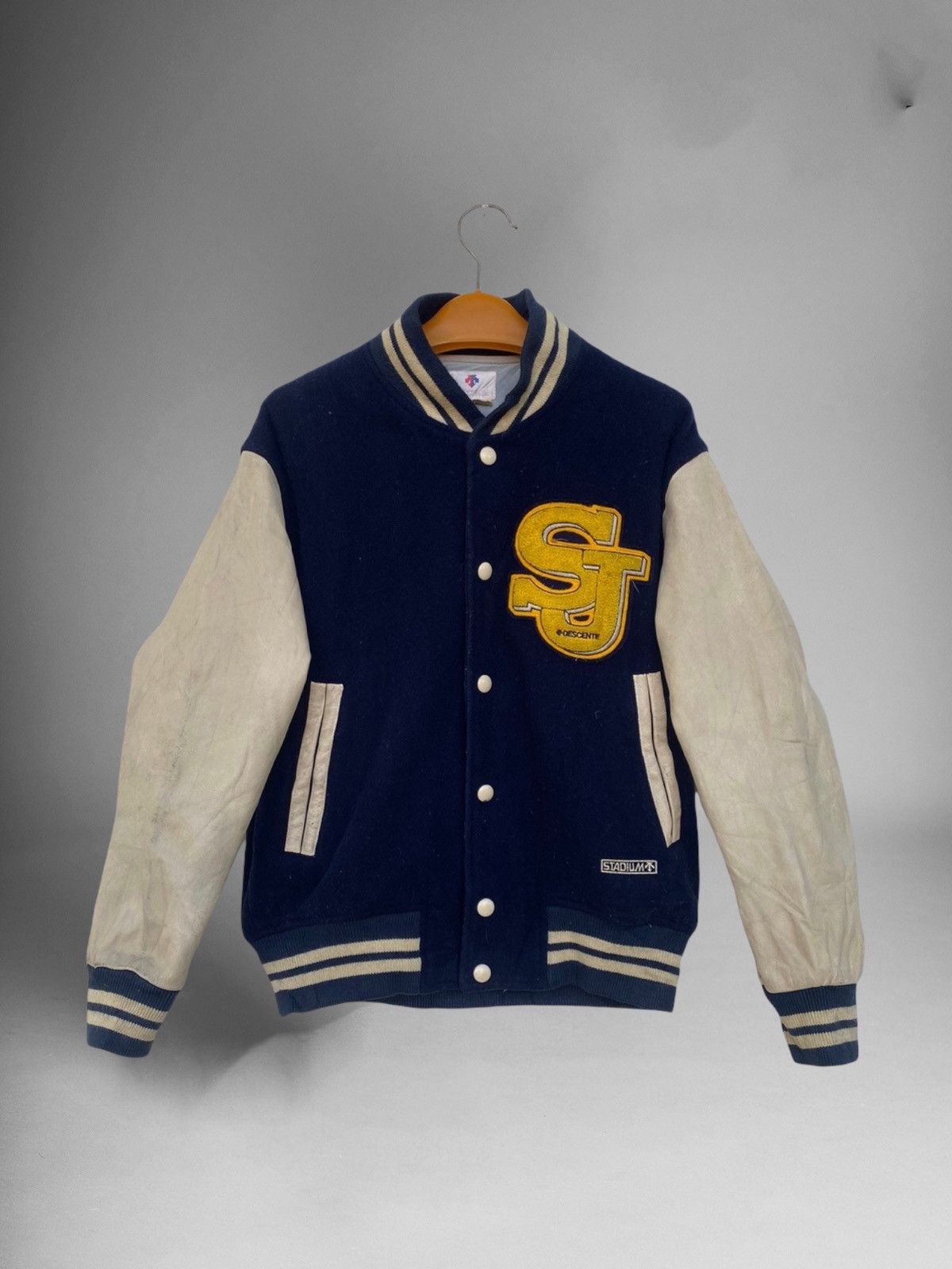 Descente × Vintage 🔥 Vintage Decente Varsity Leather Jacket Size US S / EU 44-46 / 1 - 1 Thumbnail