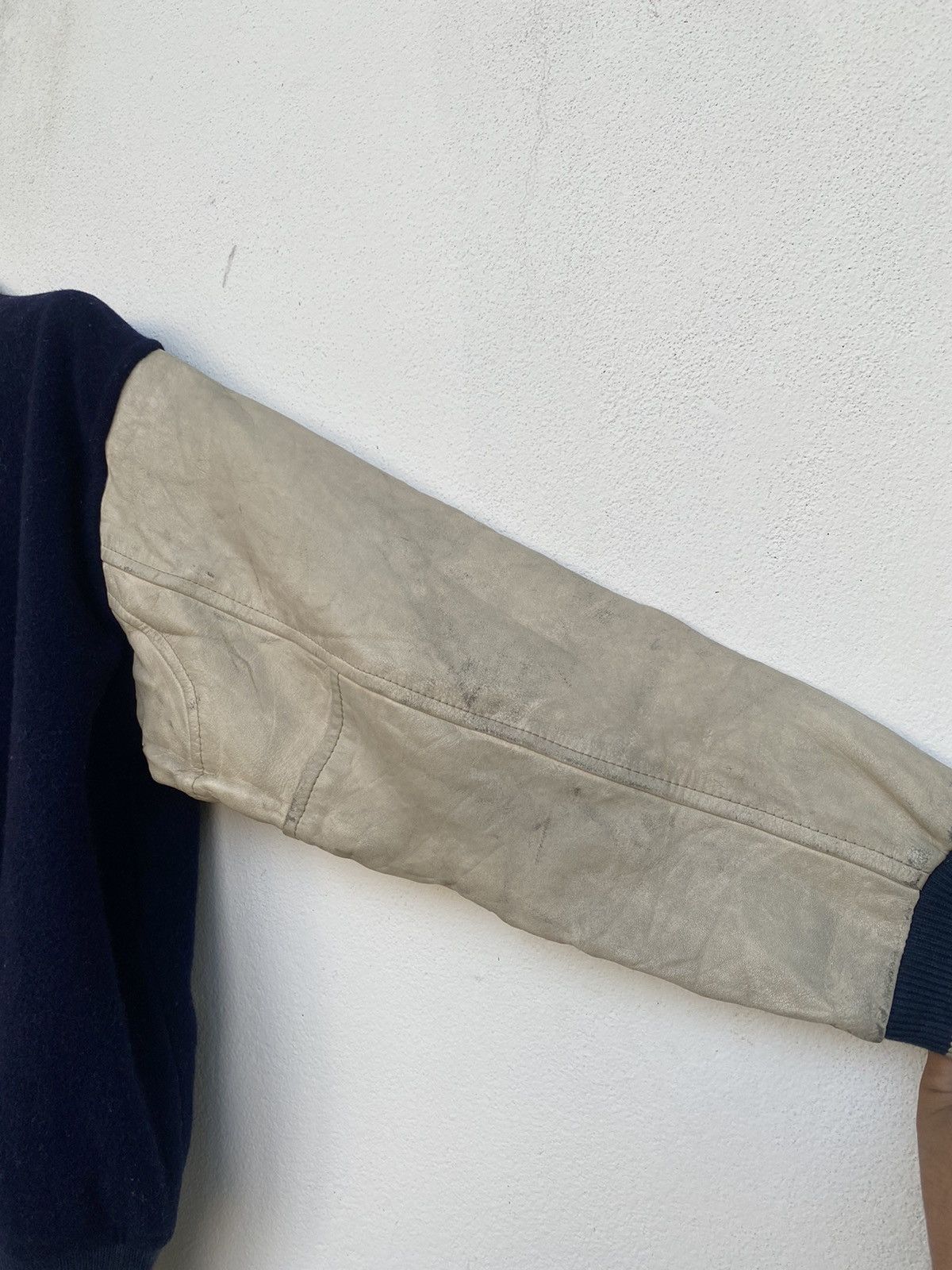 Descente × Vintage 🔥 Vintage Decente Varsity Leather Jacket Size US S / EU 44-46 / 1 - 10 Thumbnail