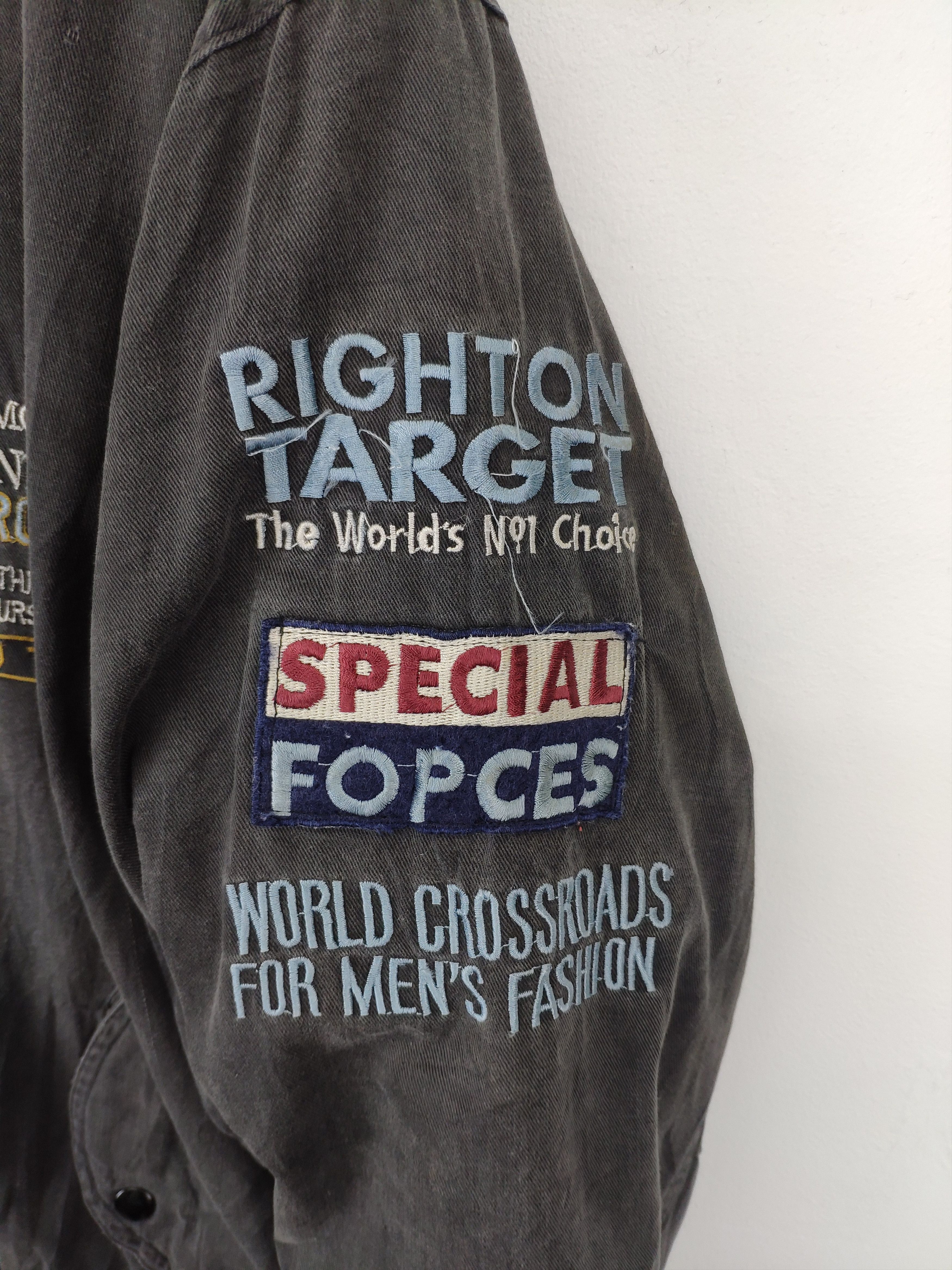 Japanese Brand × Vintage Vintage Bomber Jacket American Sports Sun Faded Size US M / EU 48-50 / 2 - 13 Thumbnail