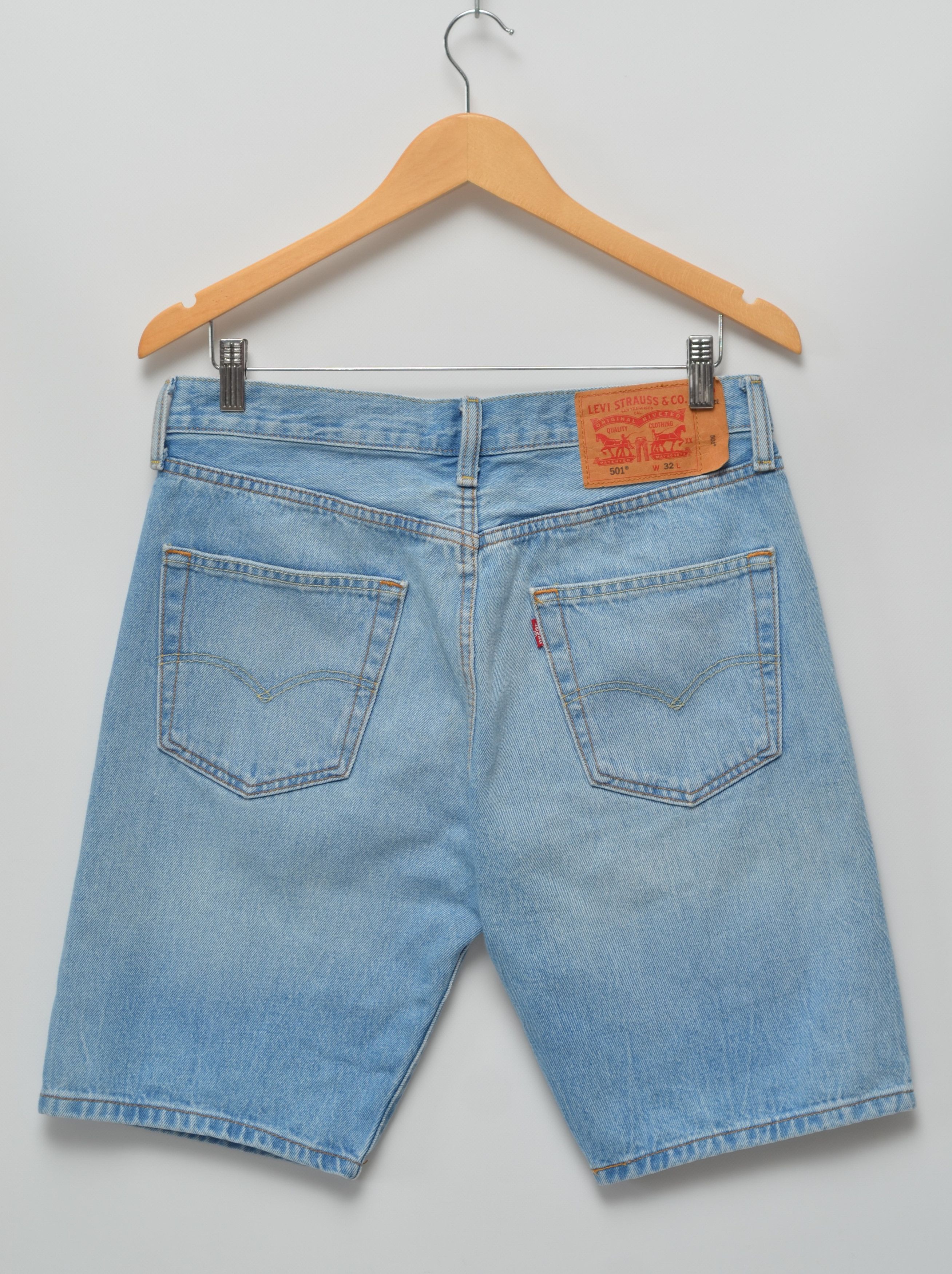 Levi's Levi's 501 Cotton Denim Shorts Made in Egypt Size US 32 / EU 48 - 1 Thumbnail
