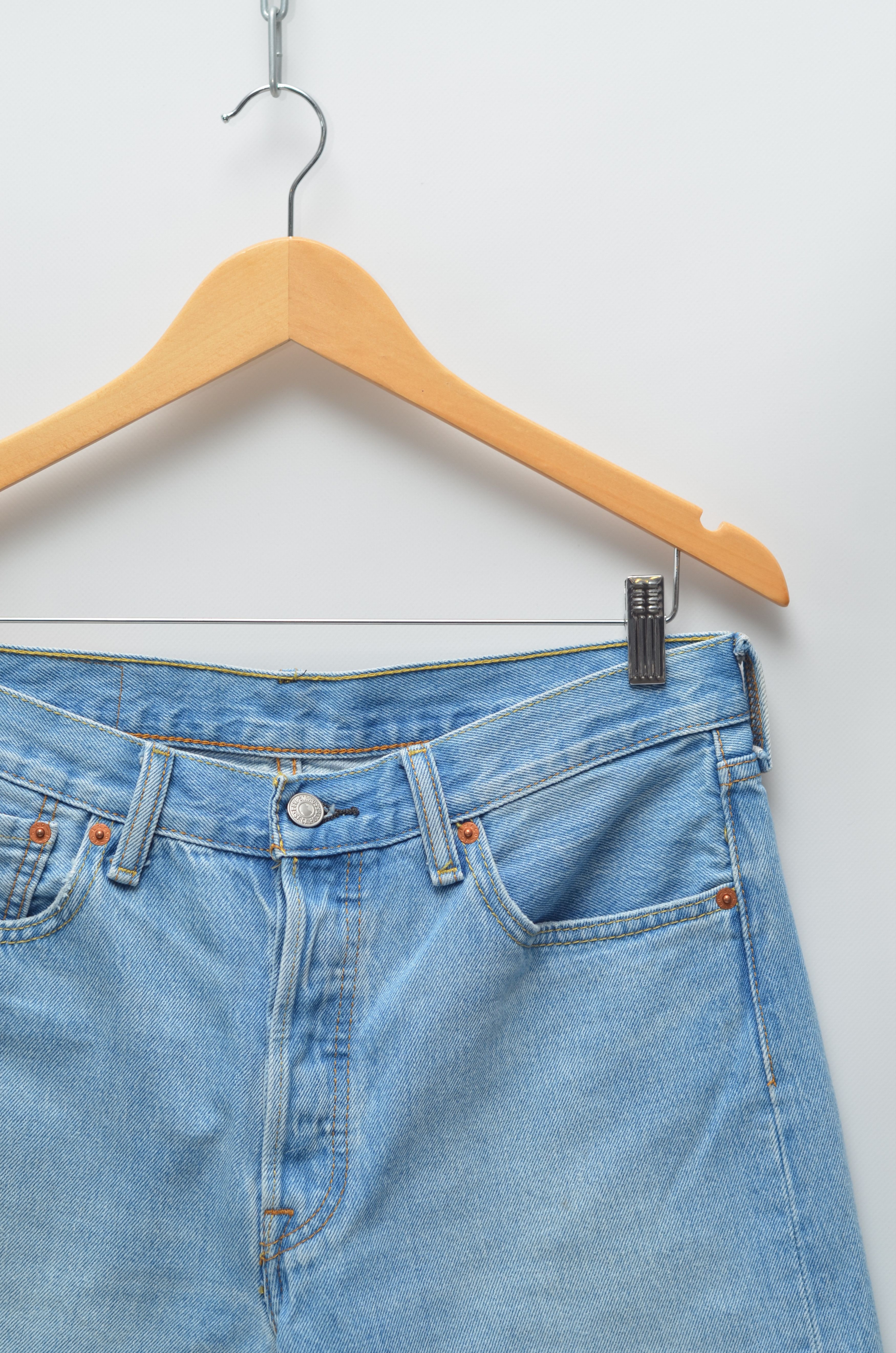 Levi's Levi's 501 Cotton Denim Shorts Made in Egypt Size US 32 / EU 48 - 8 Thumbnail