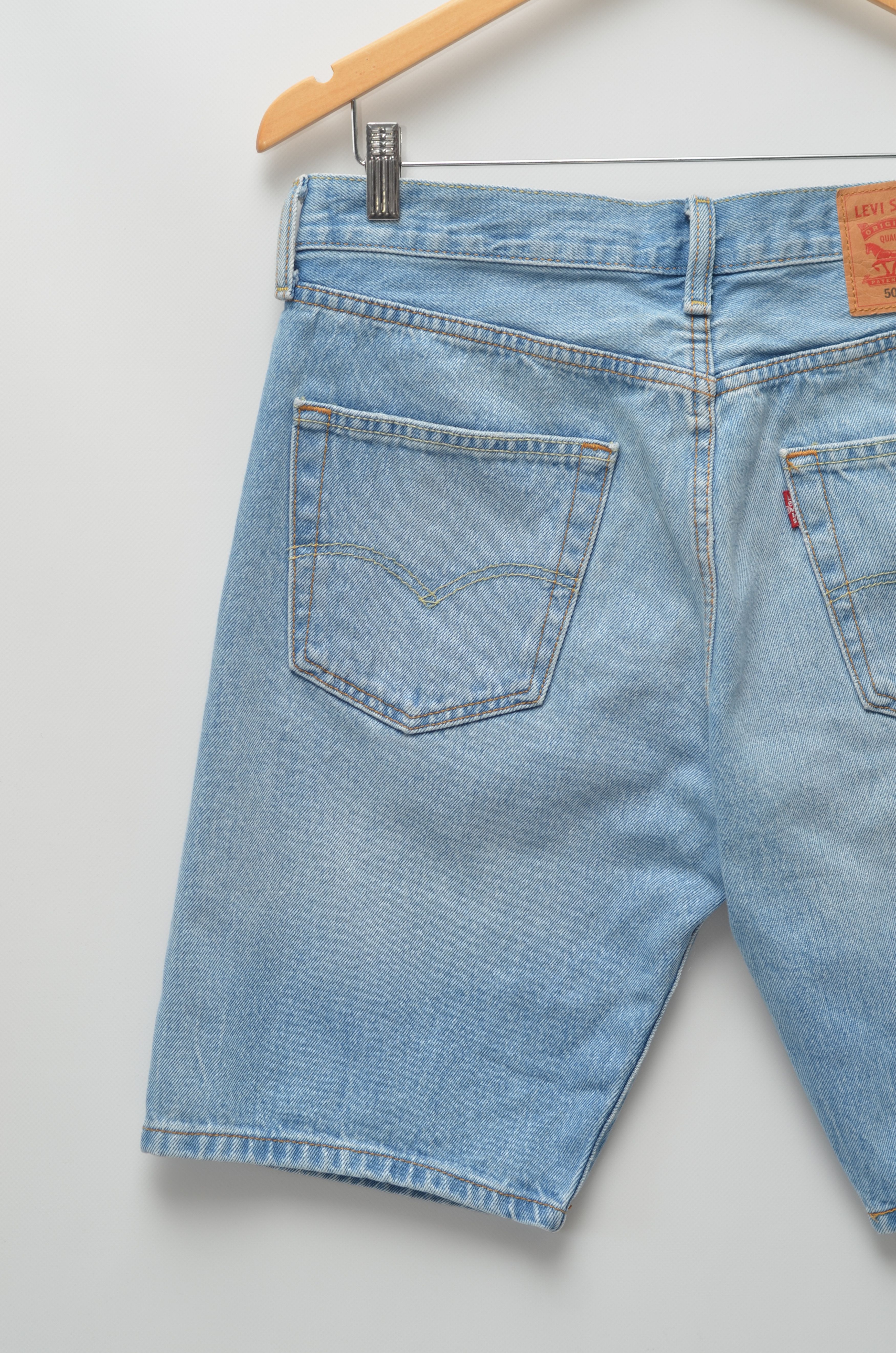Levi's Levi's 501 Cotton Denim Shorts Made in Egypt Size US 32 / EU 48 - 4 Thumbnail