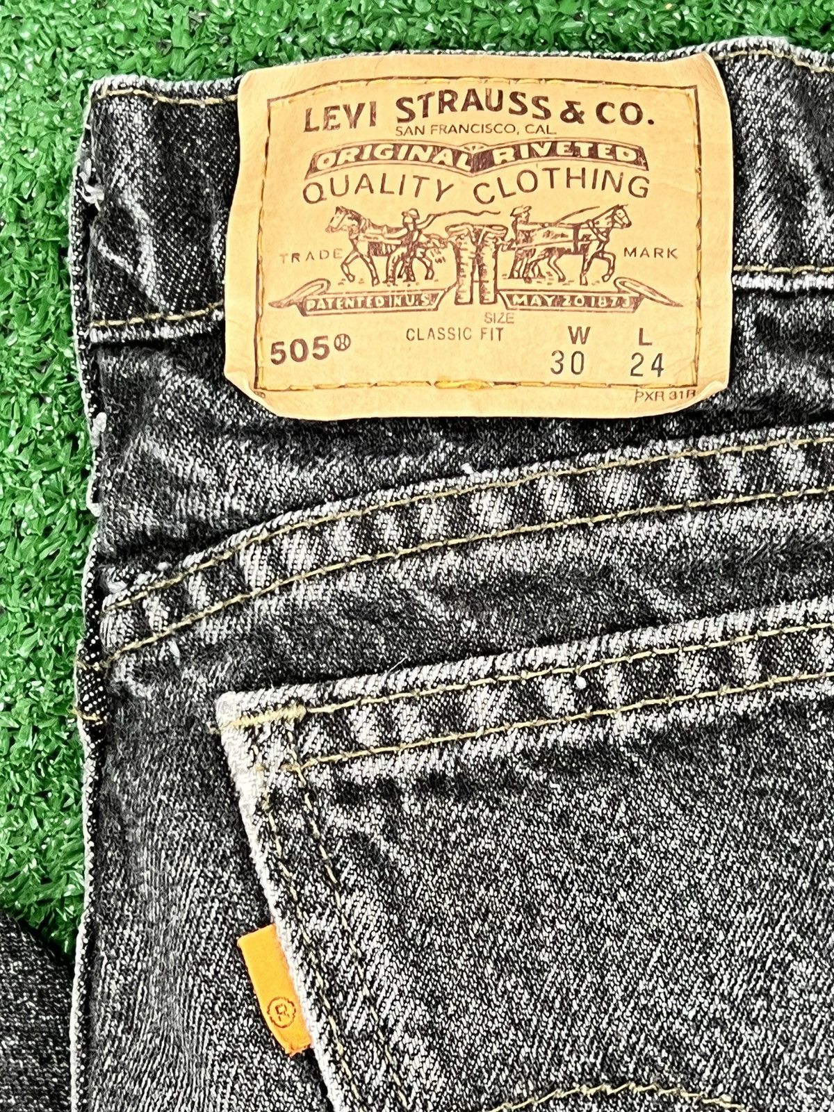 Levi's Vintage 90s Orange Tab 505 Classic Fit Jeans Size US 30 / EU 46 - 2 Thumbnail