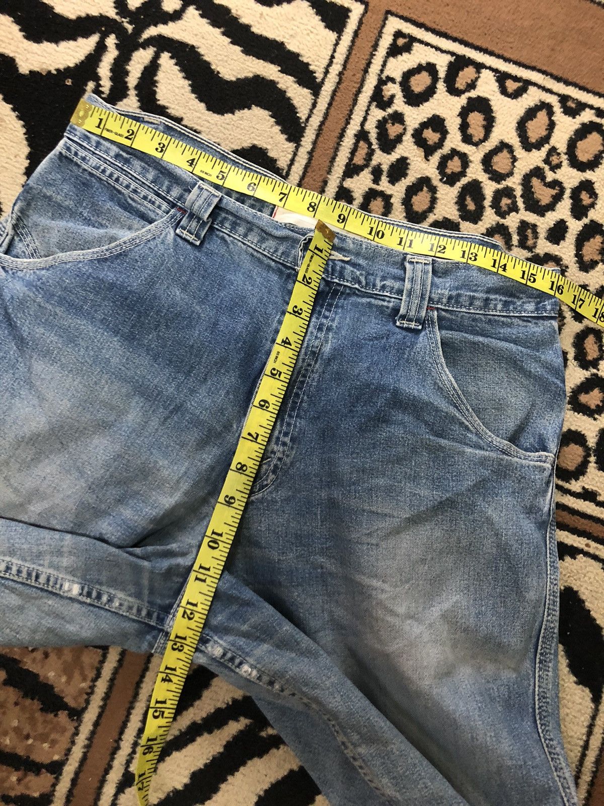 Levi's × Vintage VINTAGE 90s LEVIS WORKWEAR BLUE WASH DENIM Size US 32 / EU 48 - 14 Thumbnail