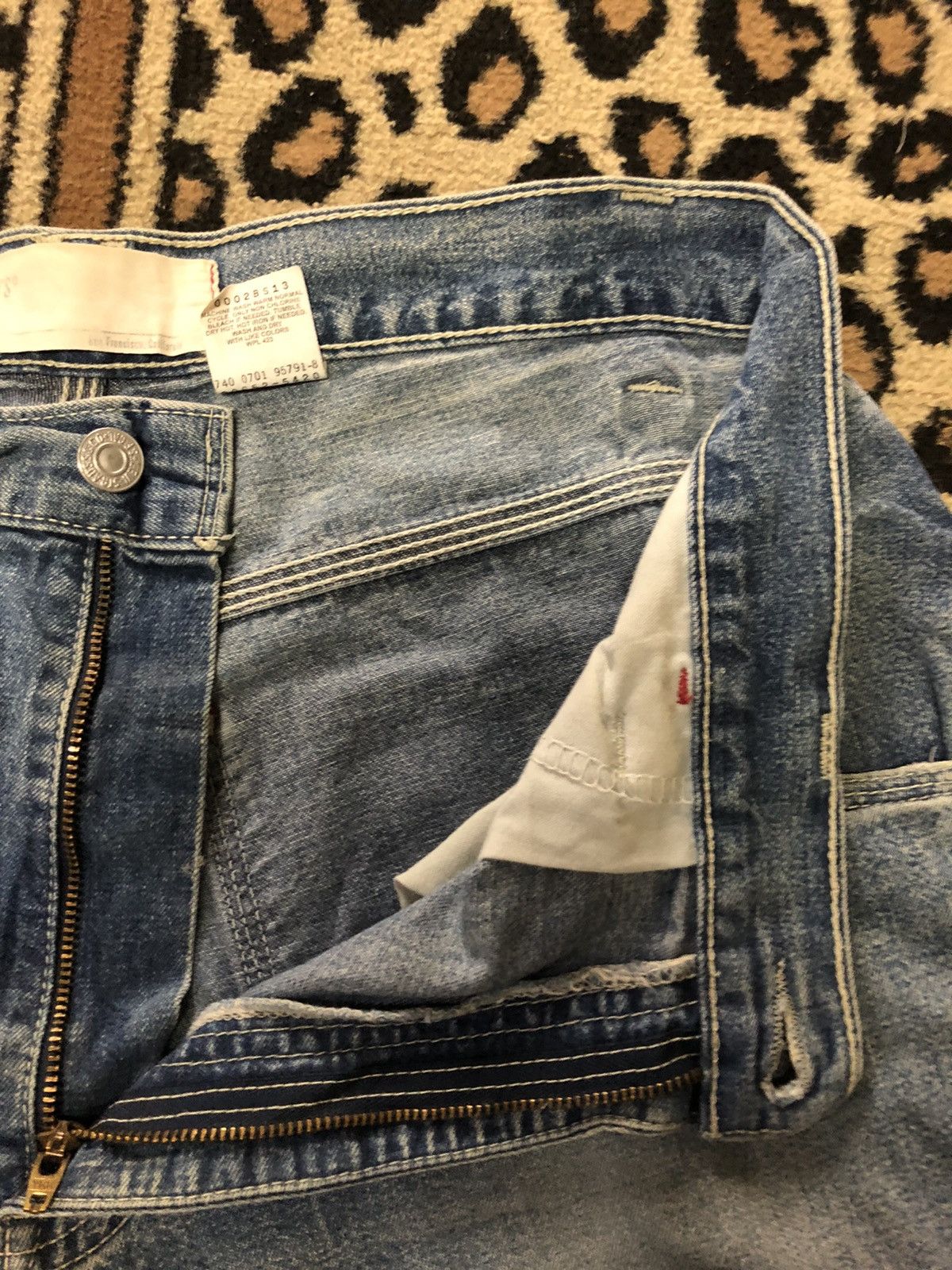 Levi's × Vintage VINTAGE 90s LEVIS WORKWEAR BLUE WASH DENIM Size US 32 / EU 48 - 10 Thumbnail