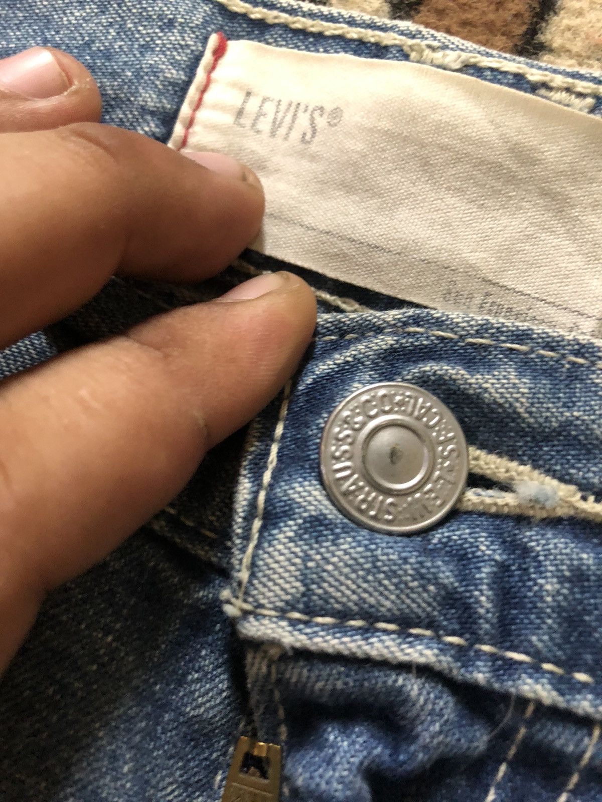 Levi's × Vintage VINTAGE 90s LEVIS WORKWEAR BLUE WASH DENIM Size US 32 / EU 48 - 9 Thumbnail