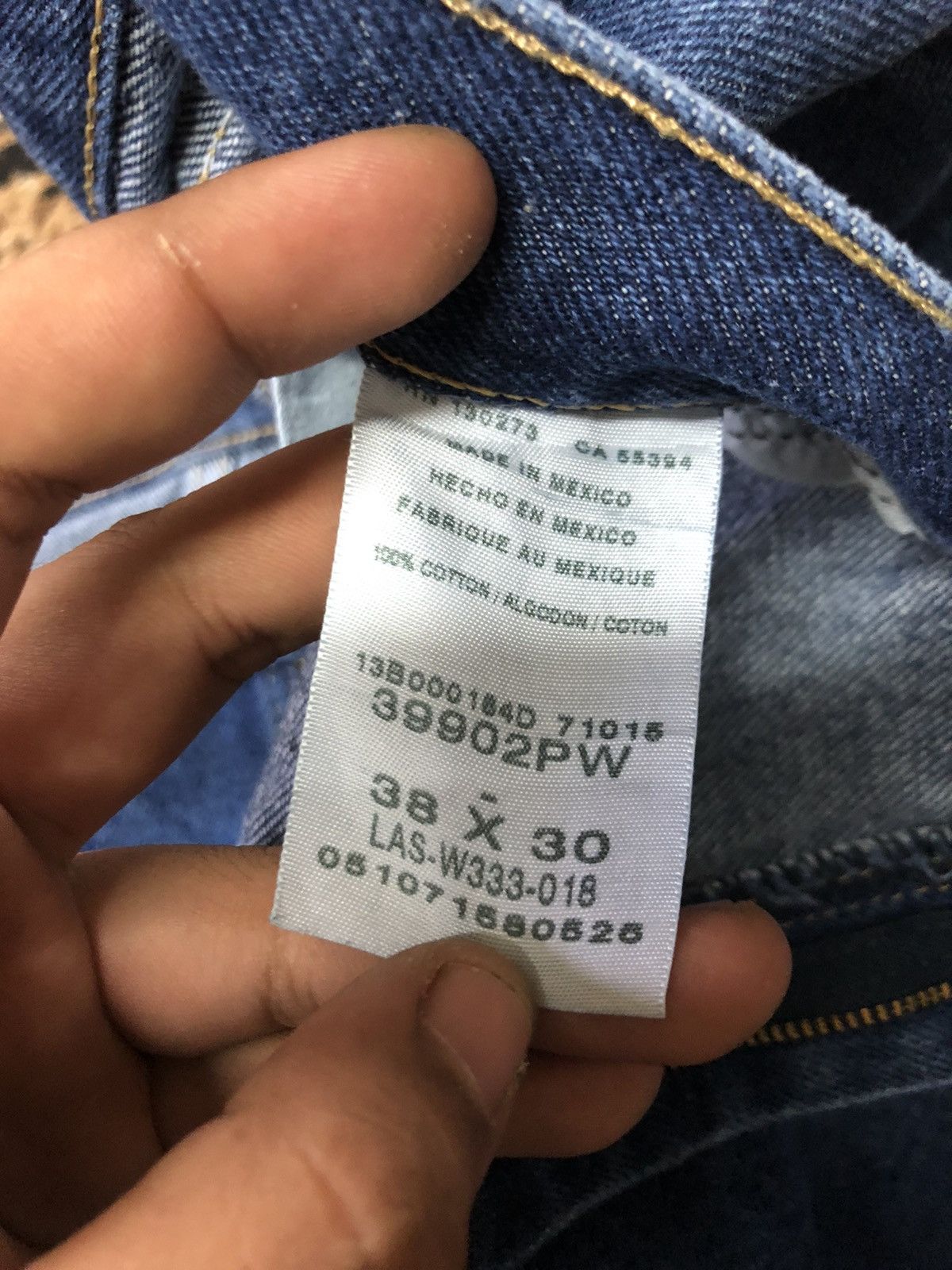 Vintage × Wrangler VINTAGE WRANGLER RUGGED WEAR BLUE DENIM Size US 36 / EU 52 - 11 Thumbnail