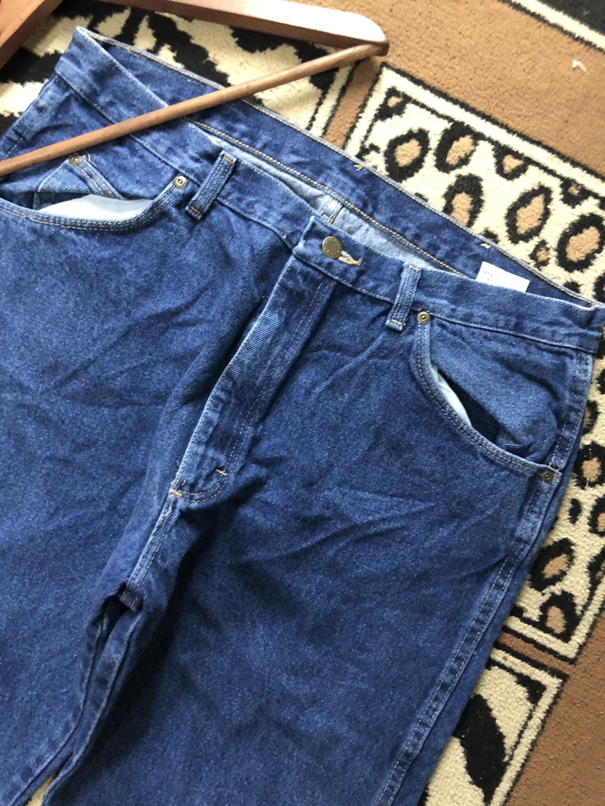 Vintage × Wrangler VINTAGE WRANGLER RUGGED WEAR BLUE DENIM Size US 36 / EU 52 - 8 Thumbnail