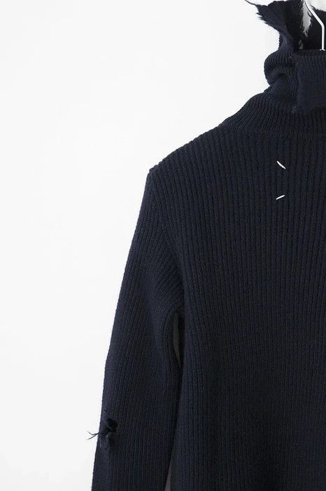 Maison Margiela AW00 destroyed knit Size S / US 4 / IT 40 - 5 Thumbnail