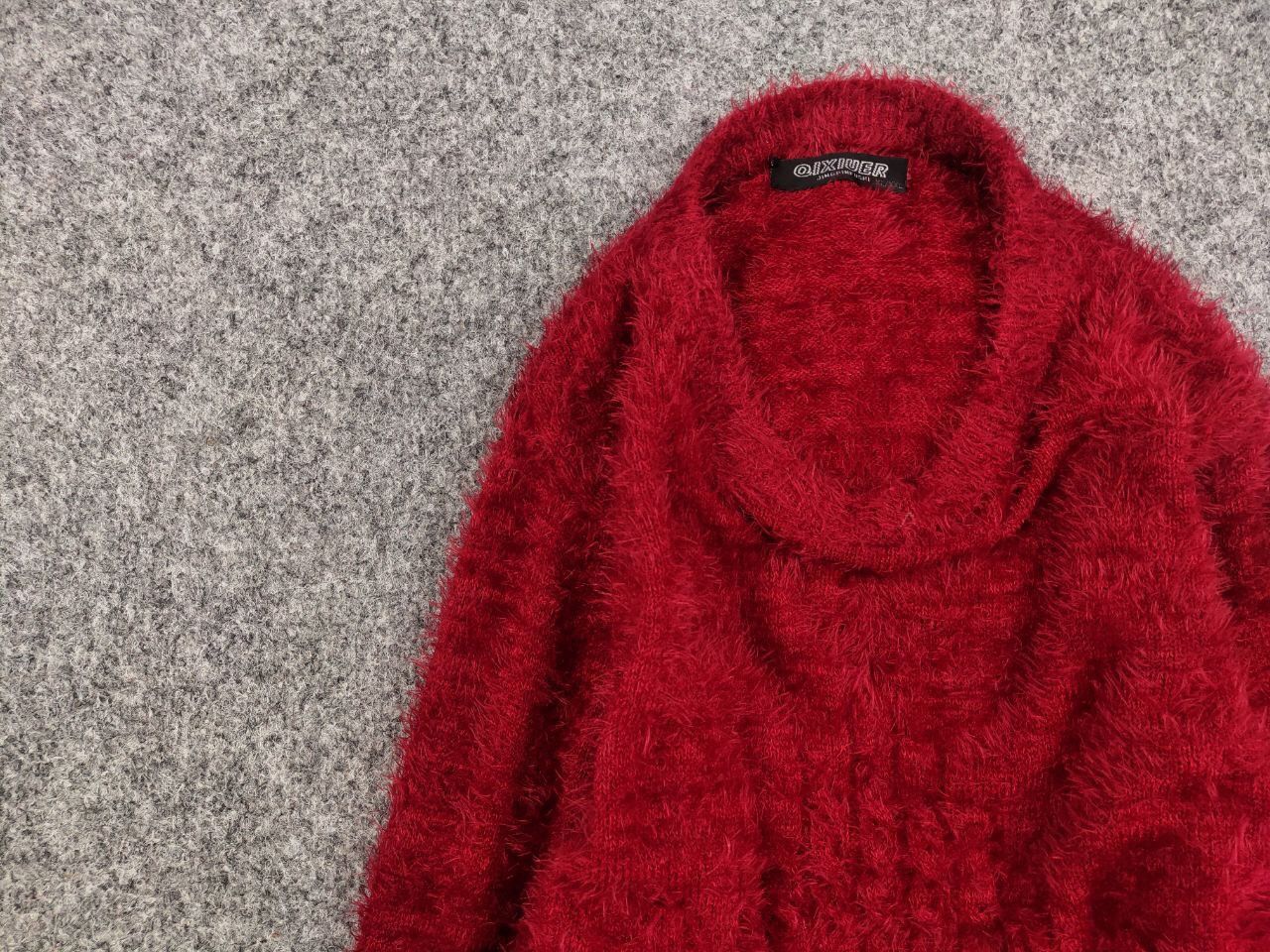 Japanese Brand Vintage Japanese Red Mohair Style Fuzzy Crewneck Sweater Size M / US 6-8 / IT 42-44 - 11 Thumbnail
