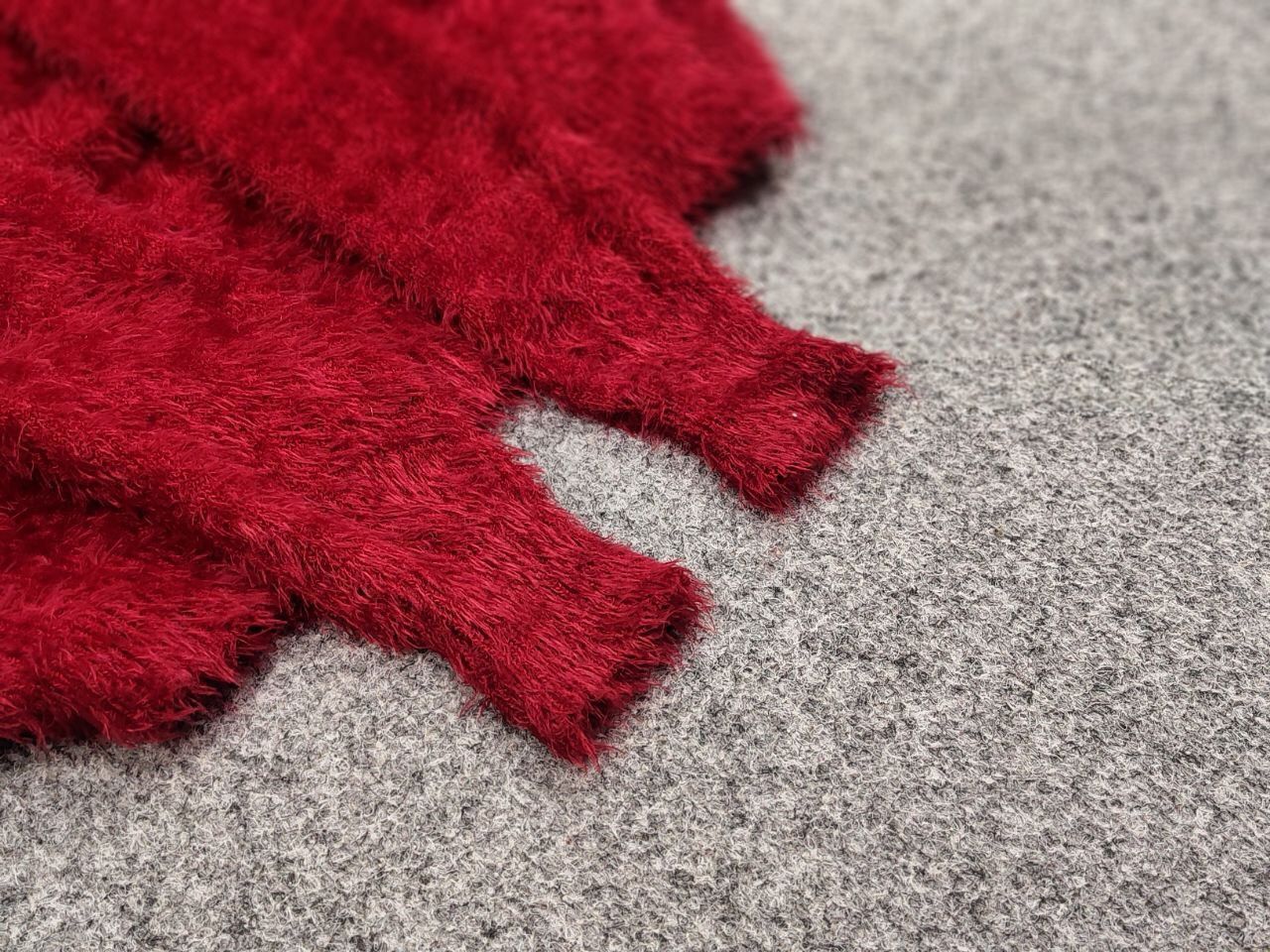 Japanese Brand Vintage Japanese Red Mohair Style Fuzzy Crewneck Sweater Size M / US 6-8 / IT 42-44 - 15 Thumbnail