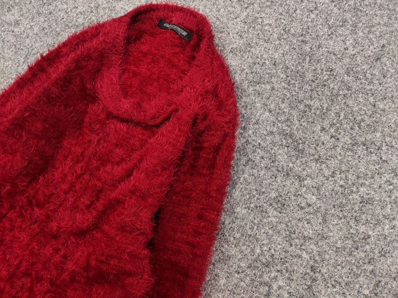 Japanese Brand Vintage Japanese Red Mohair Style Fuzzy Crewneck Sweater Size M / US 6-8 / IT 42-44 - 4 Thumbnail