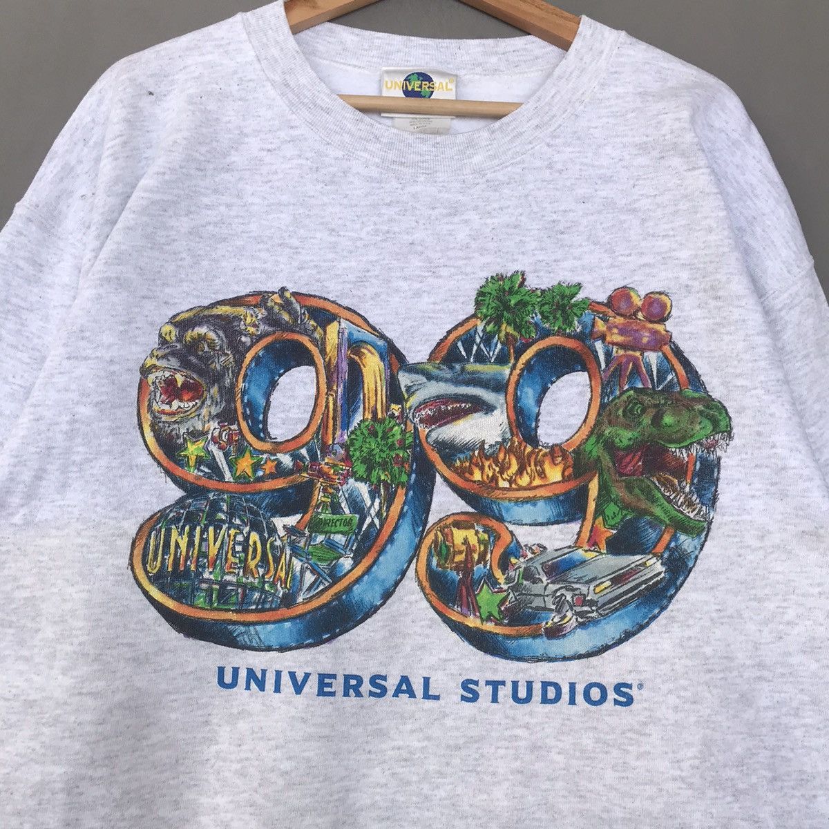 Universal Studios × Vintage Vintage Universal Studios 99 Movie Big Logo Sweatshirt Size US L / EU 52-54 / 3 - 2 Thumbnail