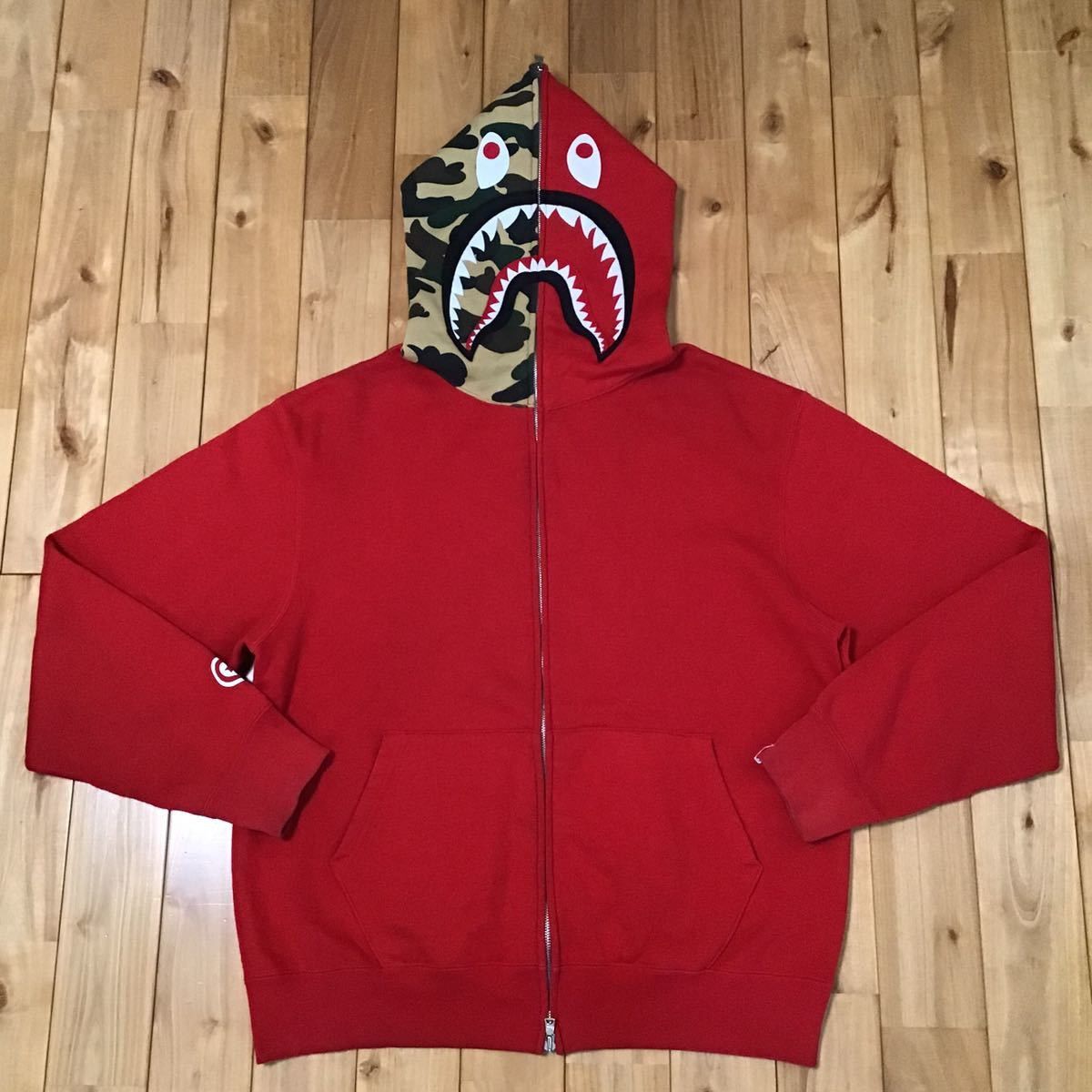 Bape 2006 🔥aoyama limited🔥 shark full zip hoodie BAPE Size US M / EU 48-50 / 2 - 1 Thumbnail