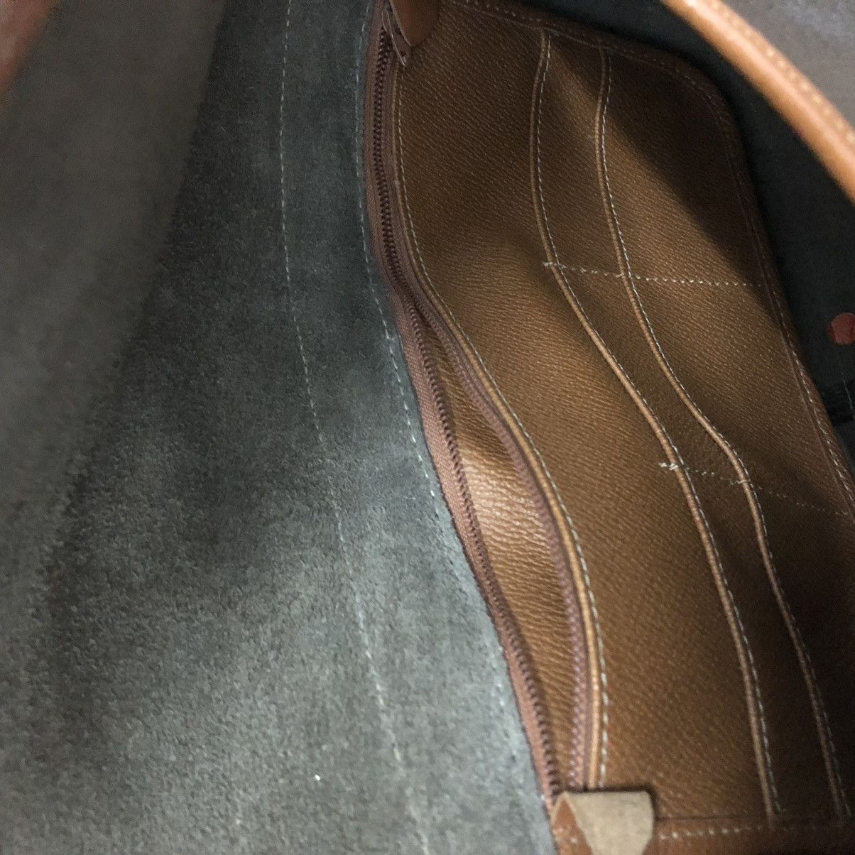 Dooney & Bourke vintage dooney & bourke all weather leather crossbody bag Size ONE SIZE - 14 Thumbnail