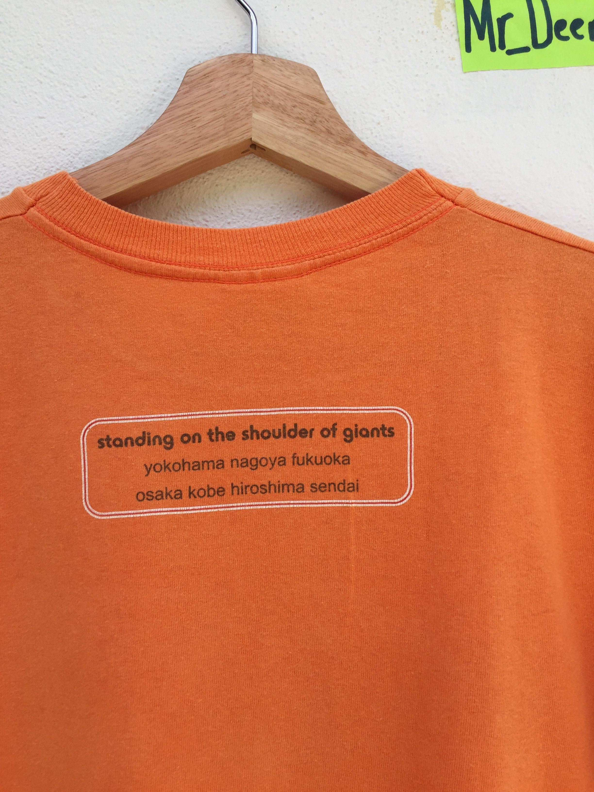 Band Tees Vintage 90s Oasis Standing On The Shoulder Of Giant T-shirt Size US S / EU 44-46 / 1 - 16 Thumbnail