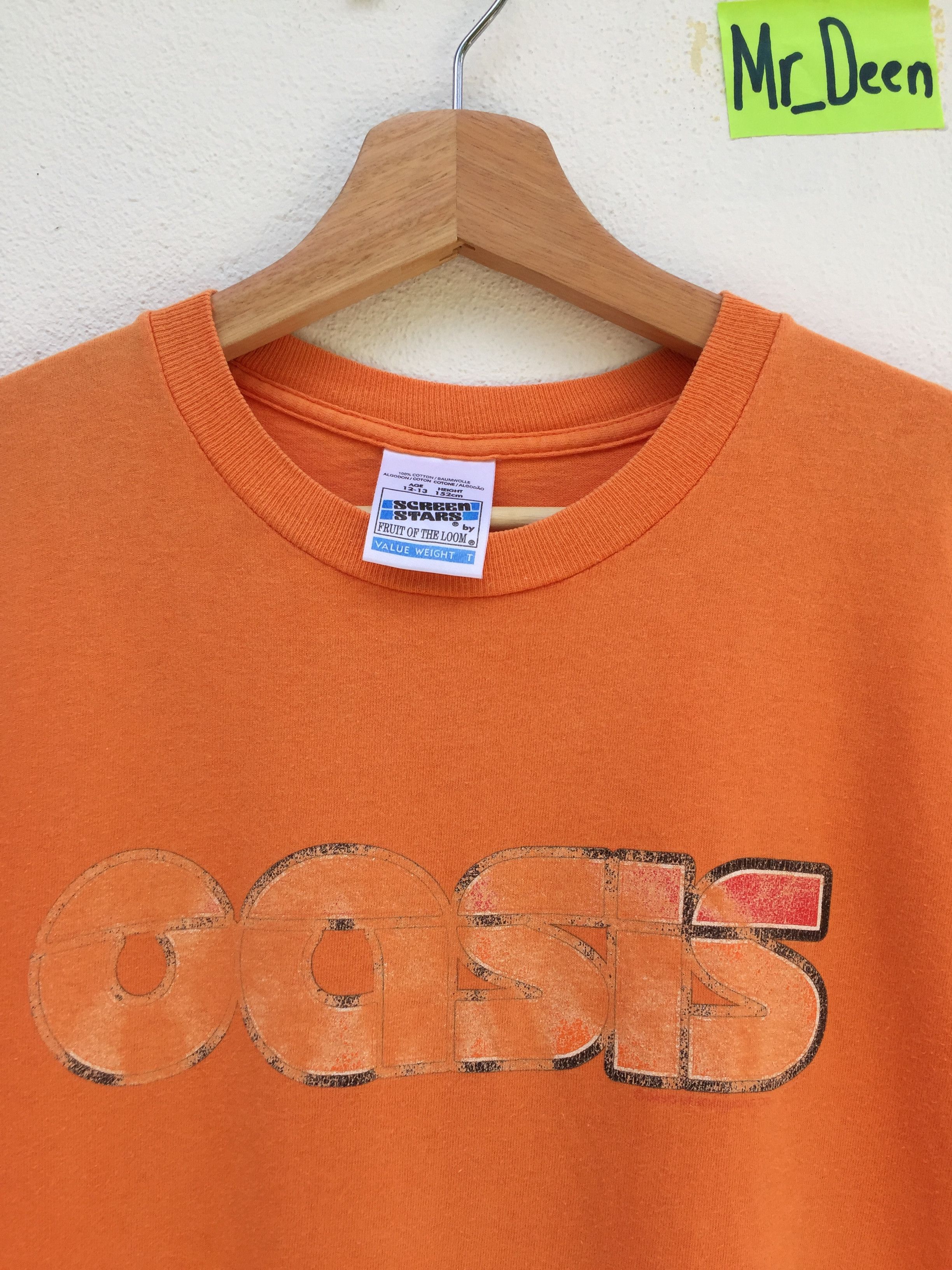 Band Tees Vintage 90s Oasis Standing On The Shoulder Of Giant T-shirt Size US S / EU 44-46 / 1 - 10 Thumbnail