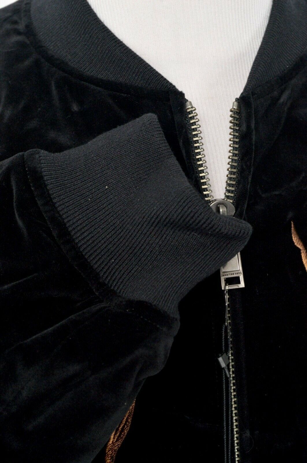 Christian Dada RRP 900$ BNWT Christian Dada Velvet Jacket size L Size US L / EU 52-54 / 3 - 4 Thumbnail