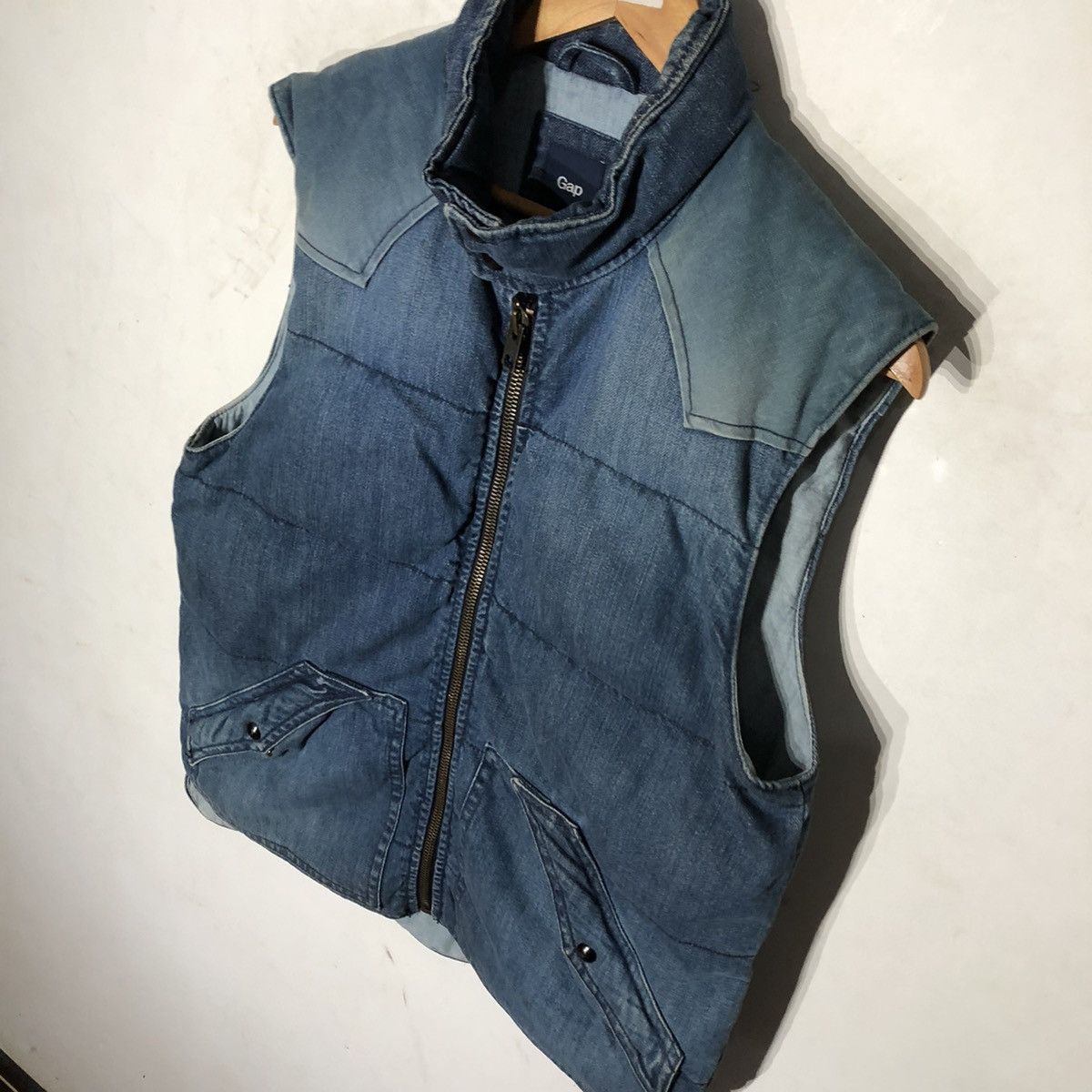 Gap TANK TOP SLEEVELESS PUFFER DOWN GAP Size US M / EU 48-50 / 2 - 3 Thumbnail