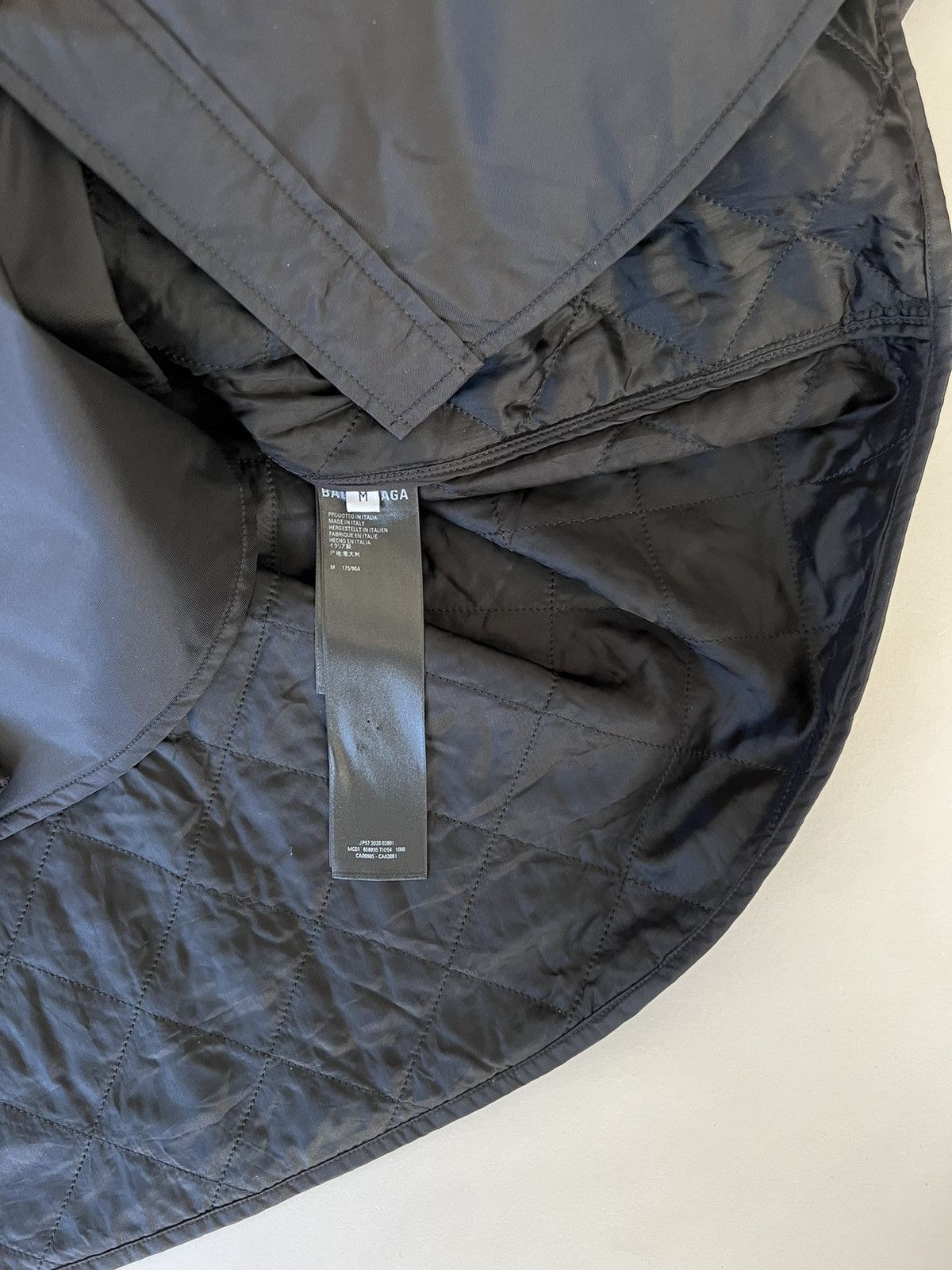 Balenciaga Balenciaga Padded Overshirt Size US M / EU 48-50 / 2 - 11 Thumbnail