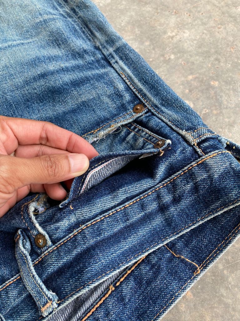 Levi's Vintage Clothing RARE🔥Repro True Vintage Distress Levi's 501 of 1955 Jeans Size US 31 - 11 Thumbnail