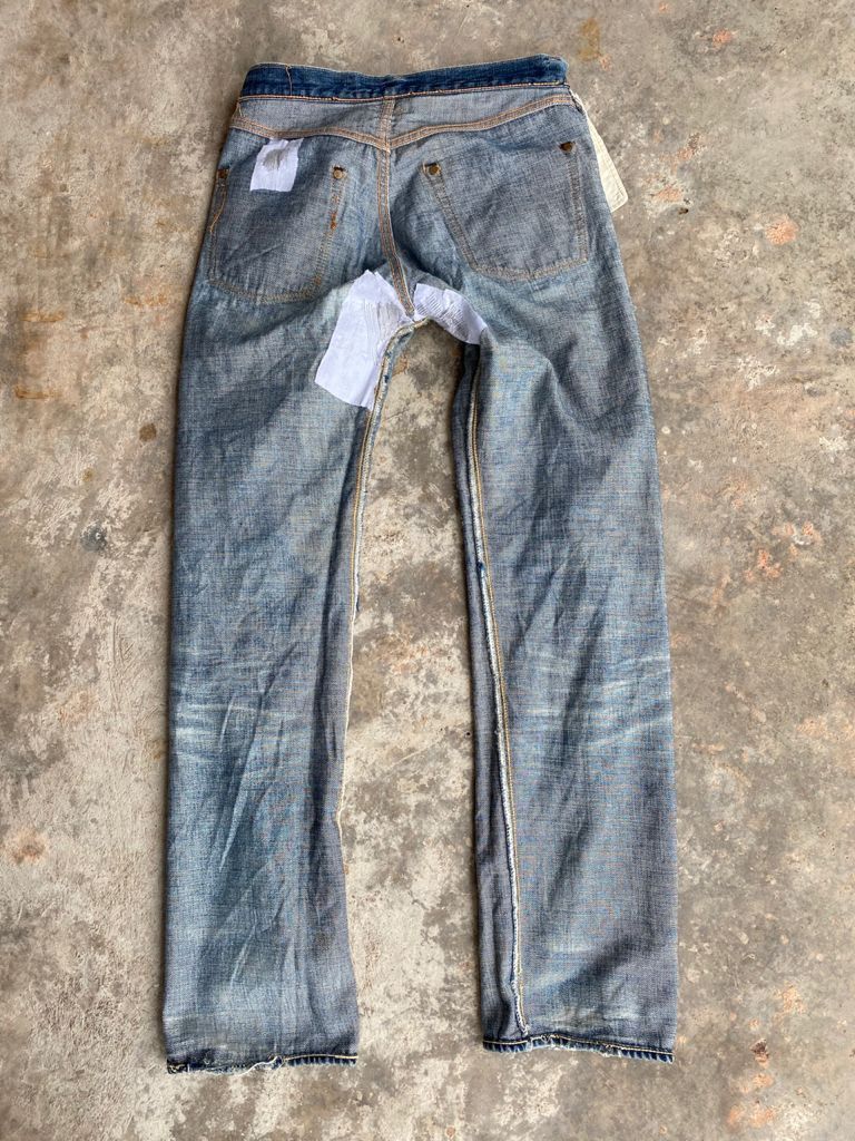 Levi's Vintage Clothing RARE🔥Repro True Vintage Distress Levi's 501 of 1955 Jeans Size US 31 - 24 Thumbnail