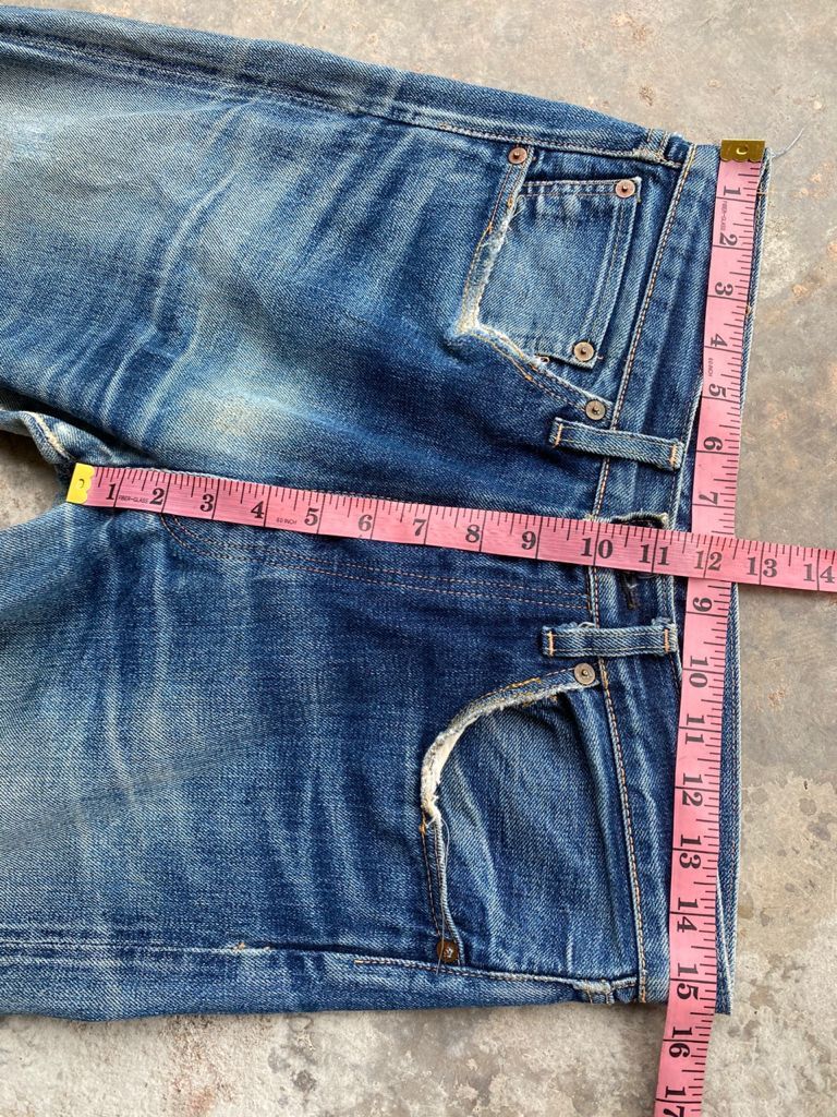 Levi's Vintage Clothing RARE🔥Repro True Vintage Distress Levi's 501 of 1955 Jeans Size US 31 - 25 Thumbnail