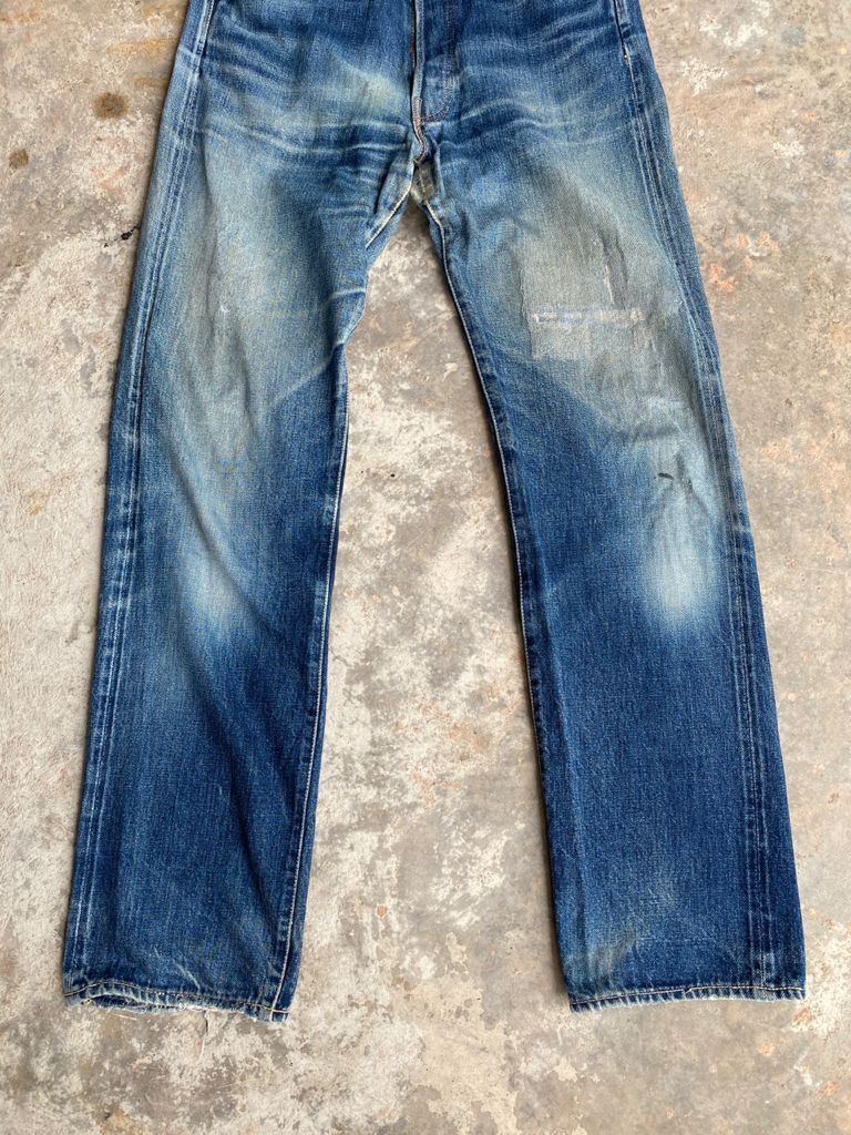 Levi's Vintage Clothing RARE🔥Repro True Vintage Distress Levi's 501 of 1955 Jeans Size US 31 - 7 Thumbnail