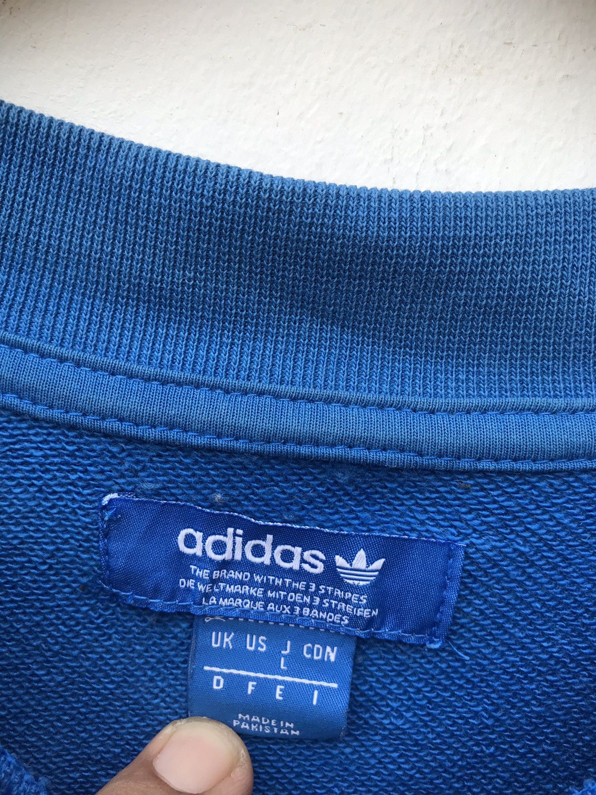 Adidas Adidas Colourblock Streetwear Sweatshirt Size US M / EU 48-50 / 2 - 2 Thumbnail