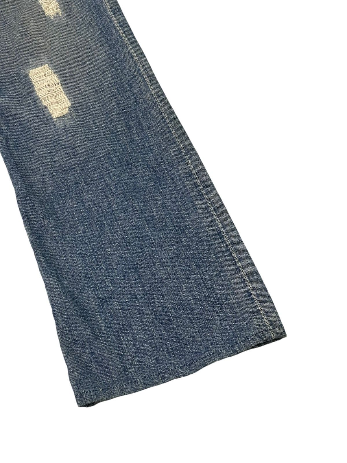 Japanese Brand Flare Jeans Robin’s Jean USA Distress Denim Low Rise 3🟦5 Size US 30 / EU 46 - 4 Thumbnail