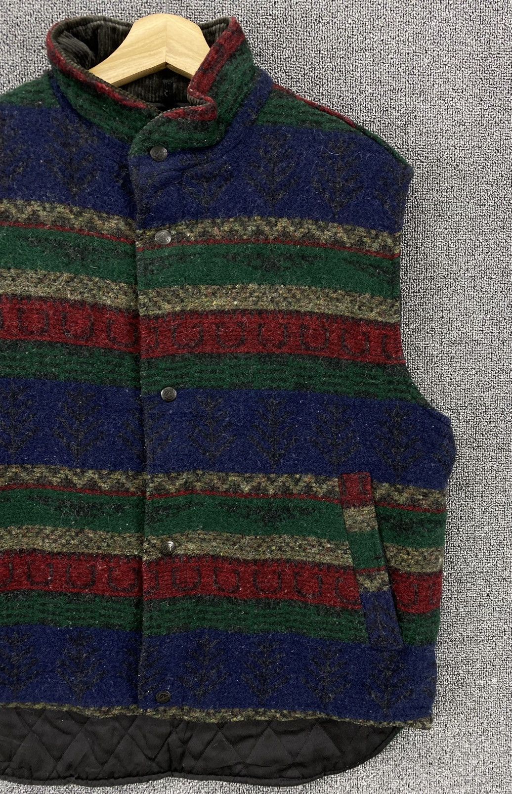 Woolrich Woolen Mills Vintage Woolrich Rugged Outdoor Wear Wool Vest Size US M / EU 48-50 / 2 - 4 Thumbnail