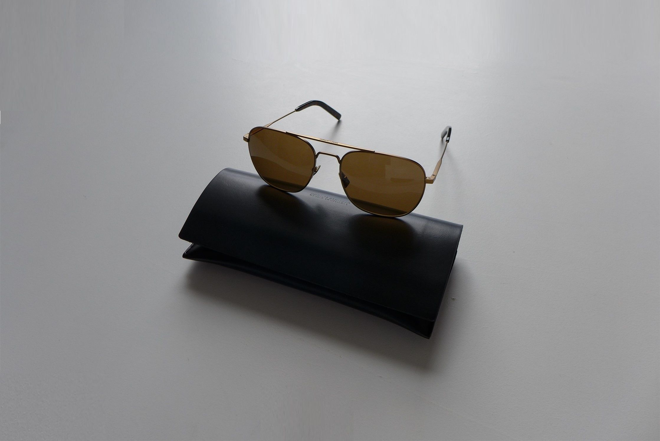 Pre-owned Saint Laurent Sl86 Aviator Sunglasses - Matte Gold Metal