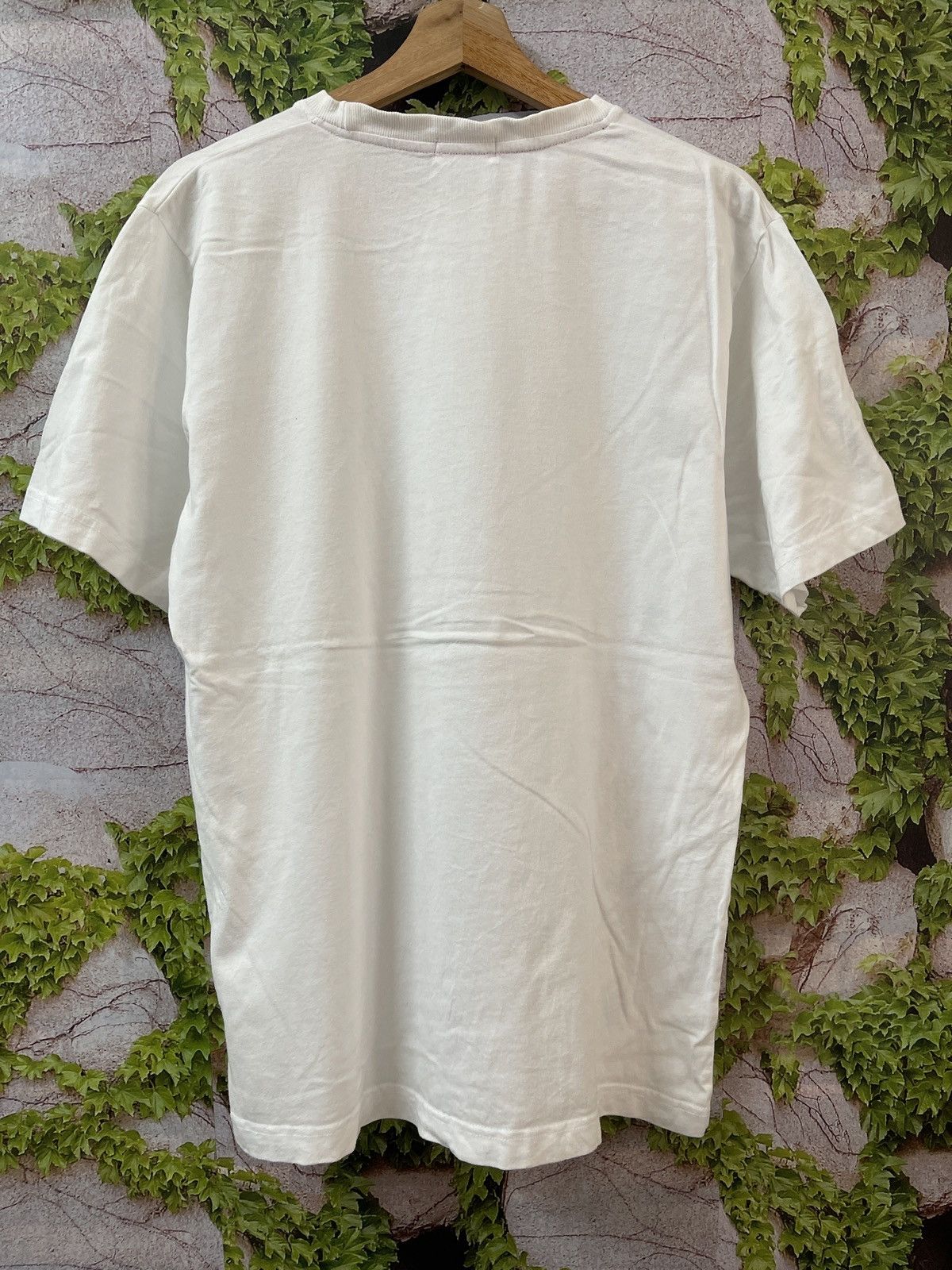 Takashi Murakami × Uniqlo MURAKAMI DAROEMON X HELLO KITTY TEE VERY RARE Size US L / EU 52-54 / 3 - 8 Thumbnail