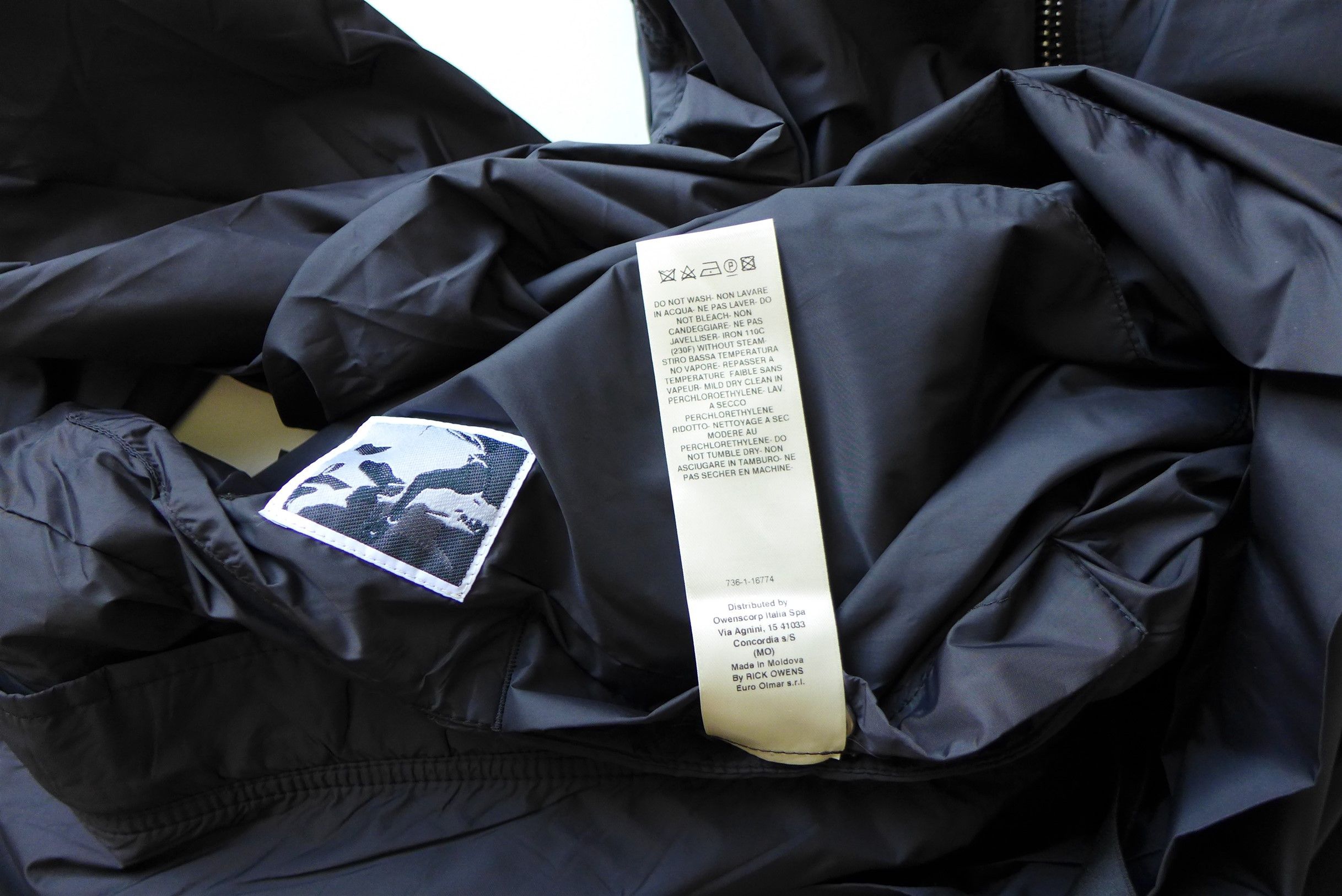 Rick Owens Drkshdw Rick Owens Drkshdw SS21 Mountain Windbreaker Size US L / EU 52-54 / 3 - 13 Thumbnail