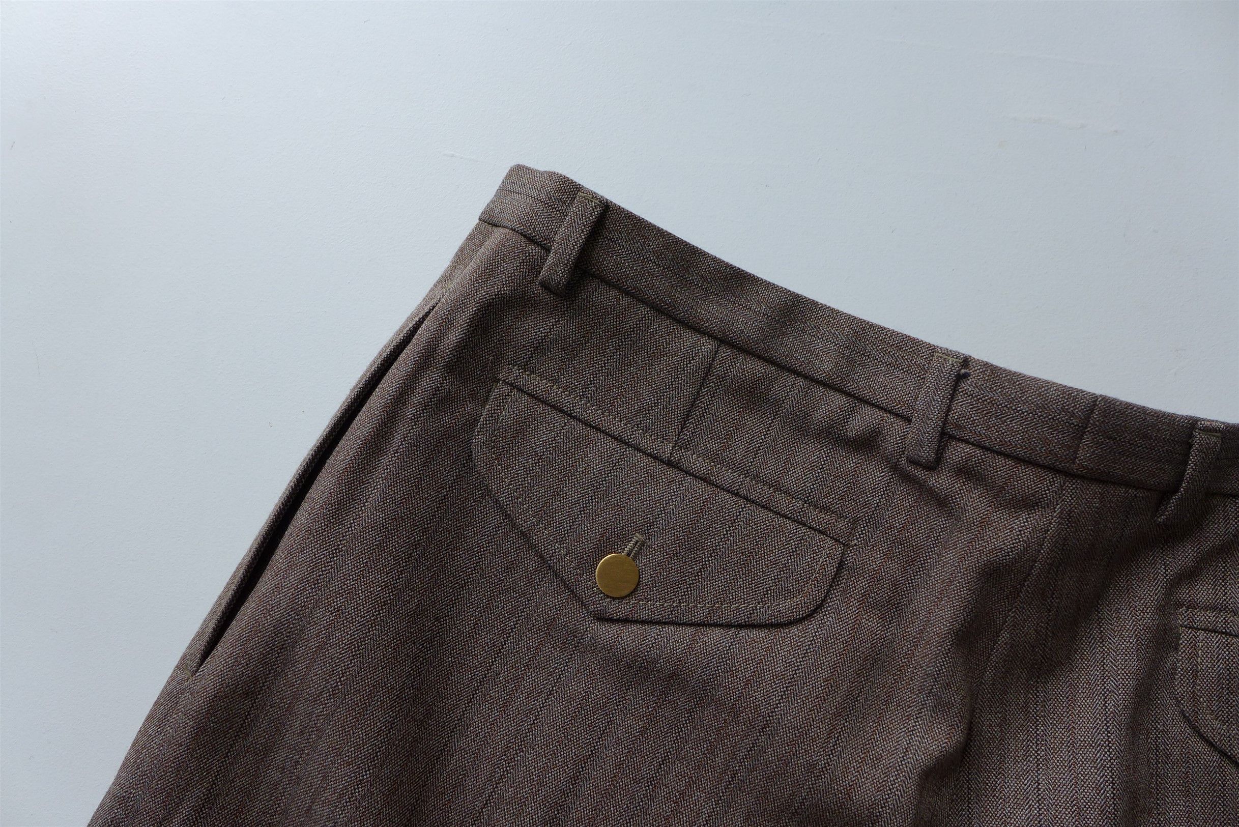Gucci Gucci Pleated Straight Leg Brown Herringbone Wool Trousers. Size US 34 / EU 50 - 9 Thumbnail