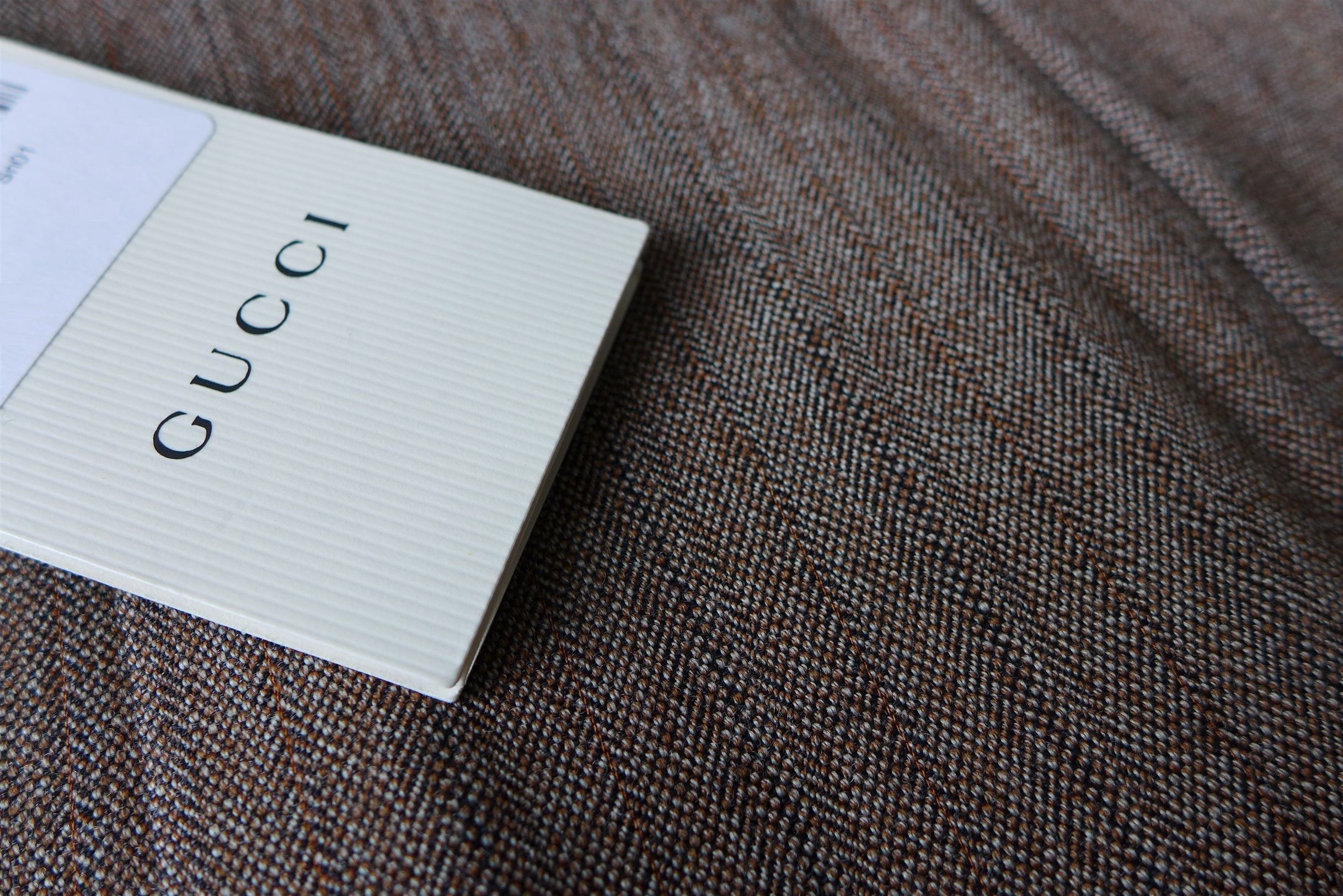 Gucci Gucci Pleated Straight Leg Brown Herringbone Wool Trousers. Size US 34 / EU 50 - 14 Thumbnail