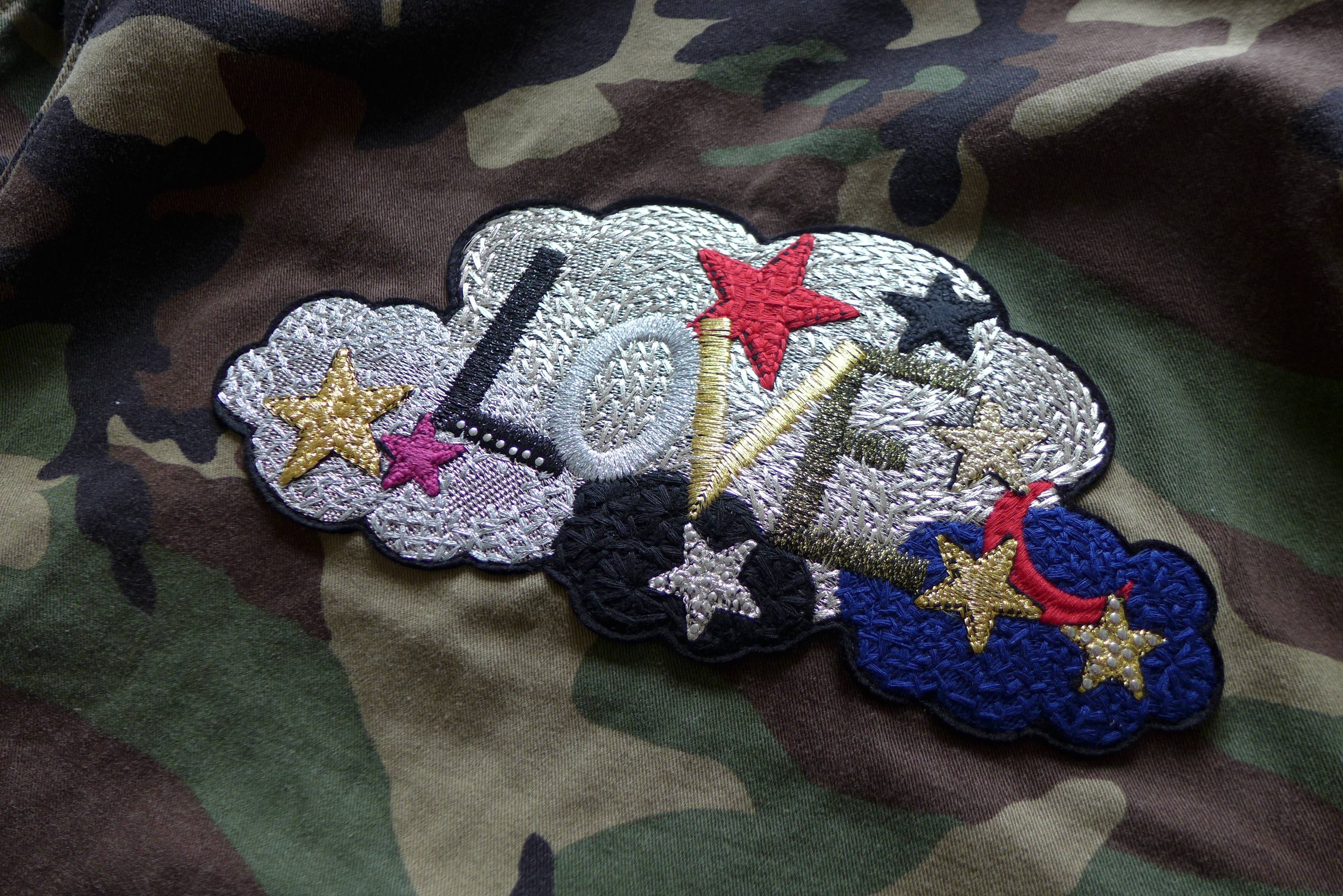 Saint Laurent Paris Saint Laurent "Love" Patch Military Jacket - Vintage Camo Size US M / EU 48-50 / 2 - 15 Thumbnail