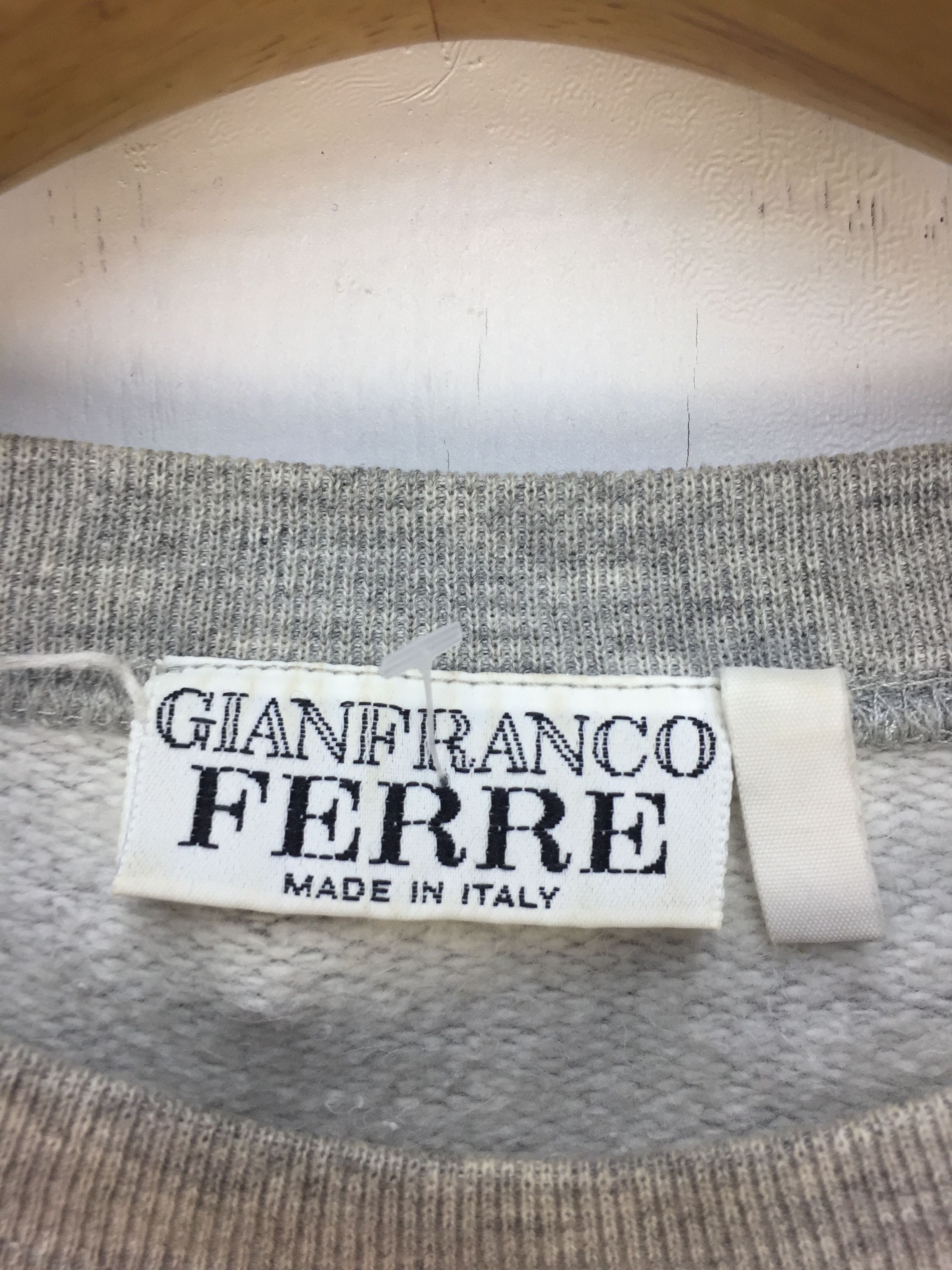 Gianfranco Ferre VINTAGE GIANFRANCO FERRE SPELL OUT BIG LOGO Size US L / EU 52-54 / 3 - 4 Thumbnail