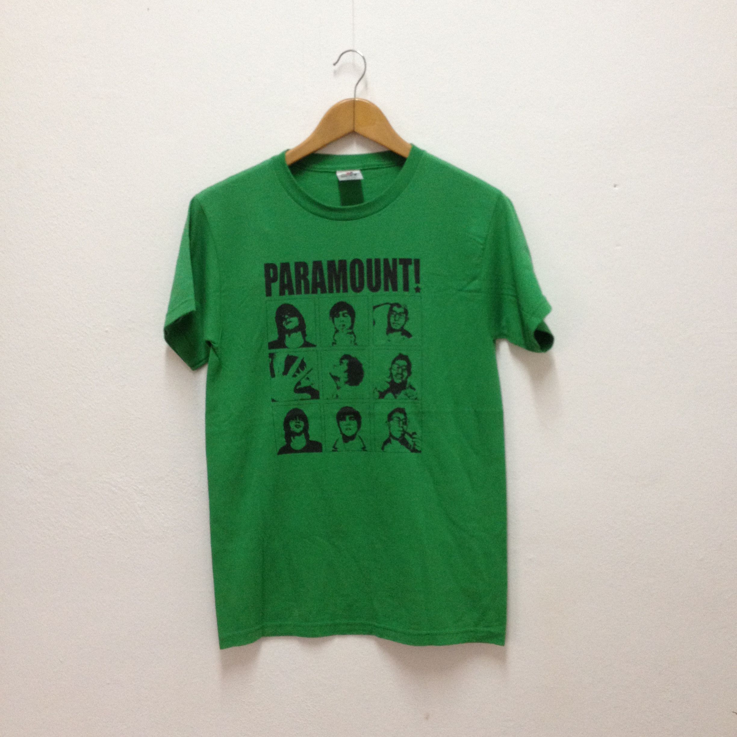 Band Tees Paramount band t shirt Size S Size US S / EU 44-46 / 1 - 1 Thumbnail