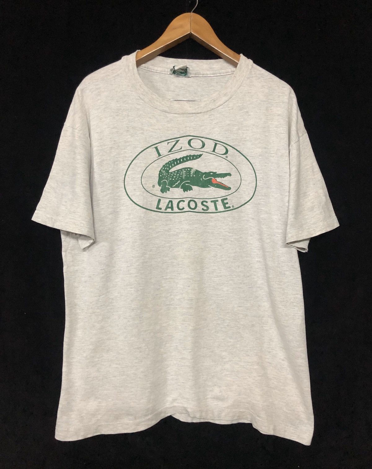 Lacoste × Vintage Vintage Izod Lacoste Big Logo USA Tshirt Size US L / EU 52-54 / 3 - 1 Thumbnail