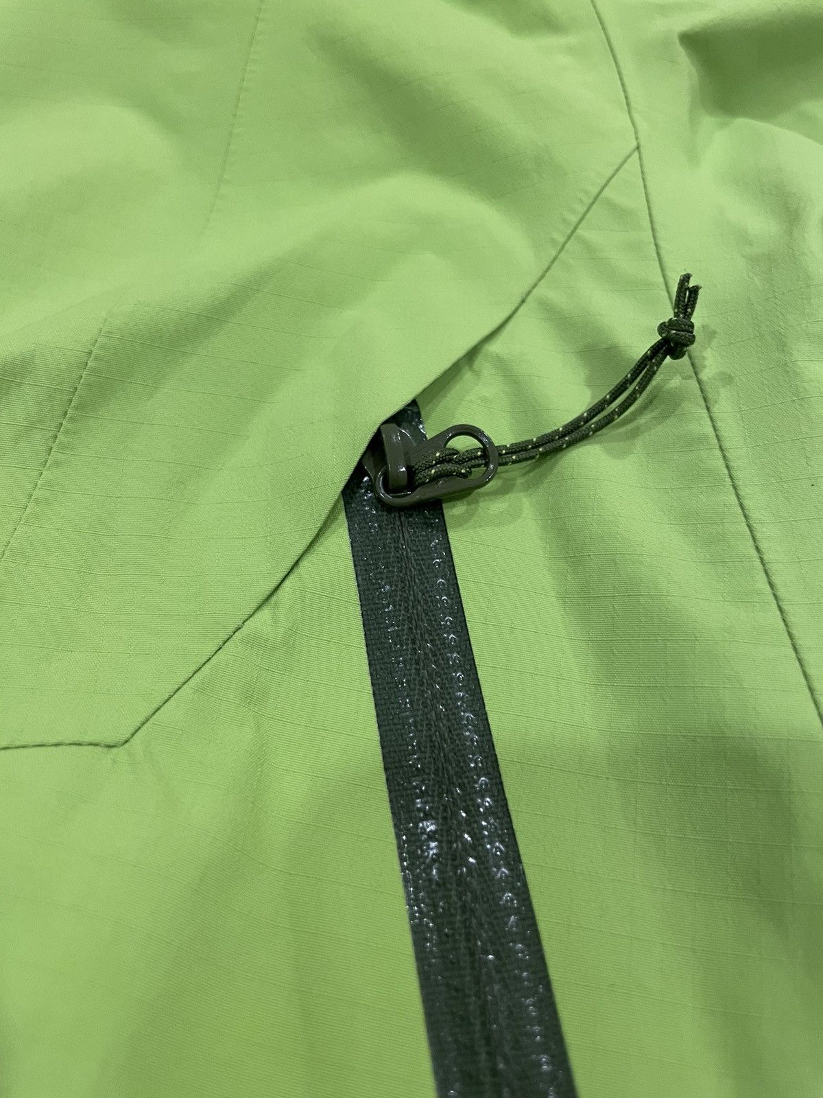 Arc'teryx ARC’TERYX Beta SL Moss Bloom Size US S / EU 44-46 / 1 - 6 Thumbnail