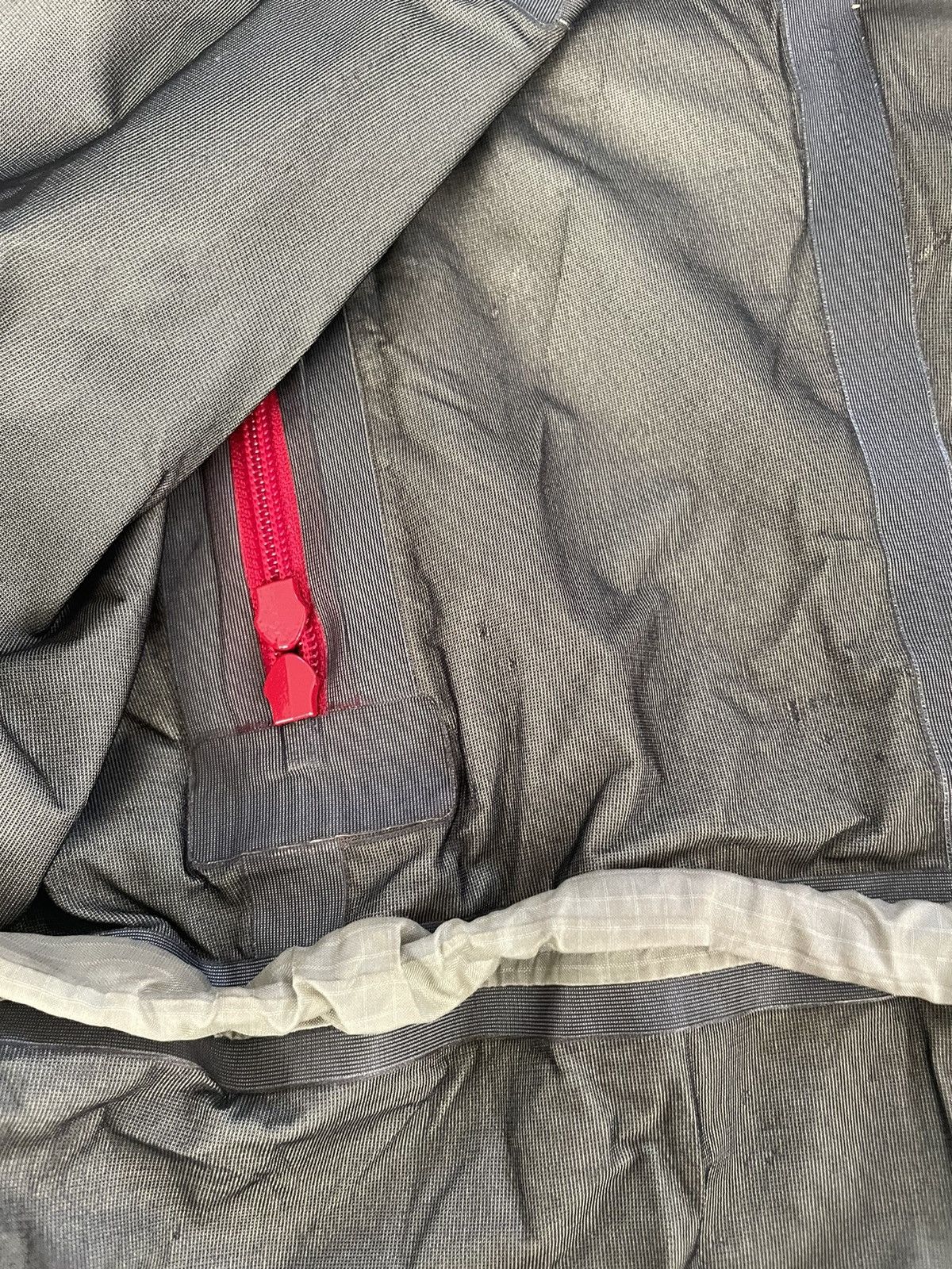 Arc'teryx ARC’TERYX Theta LT Crimson 2000 Size US M / EU 48-50 / 2 - 21 Thumbnail